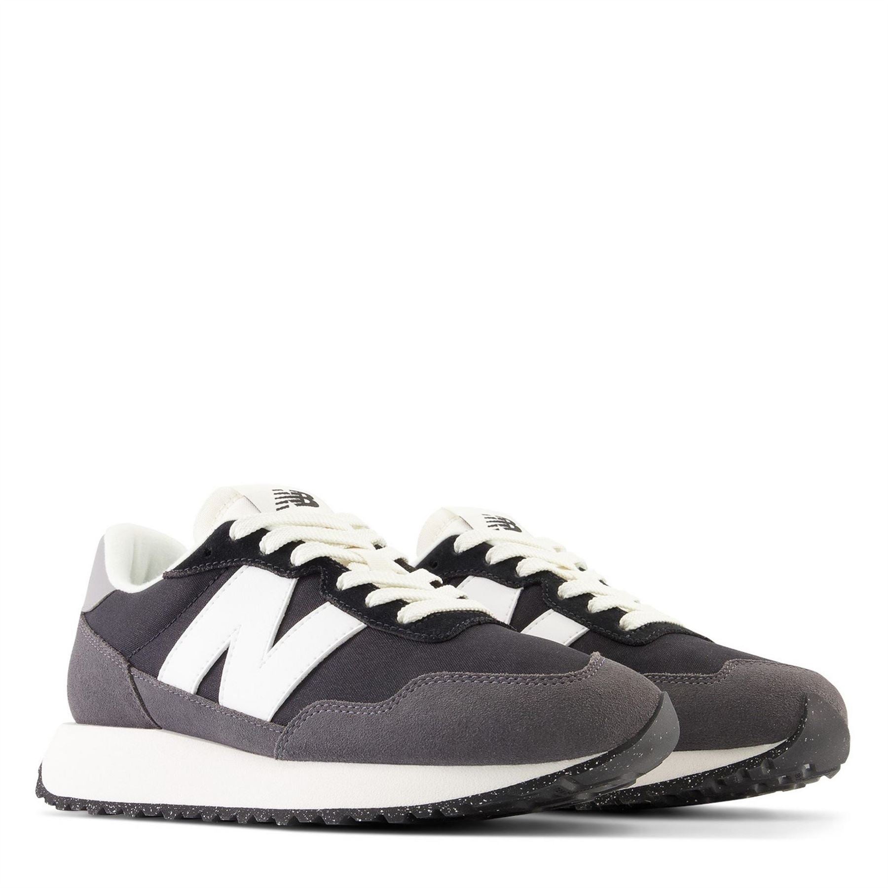 New Balance Balance 237 Low Top Sneakers