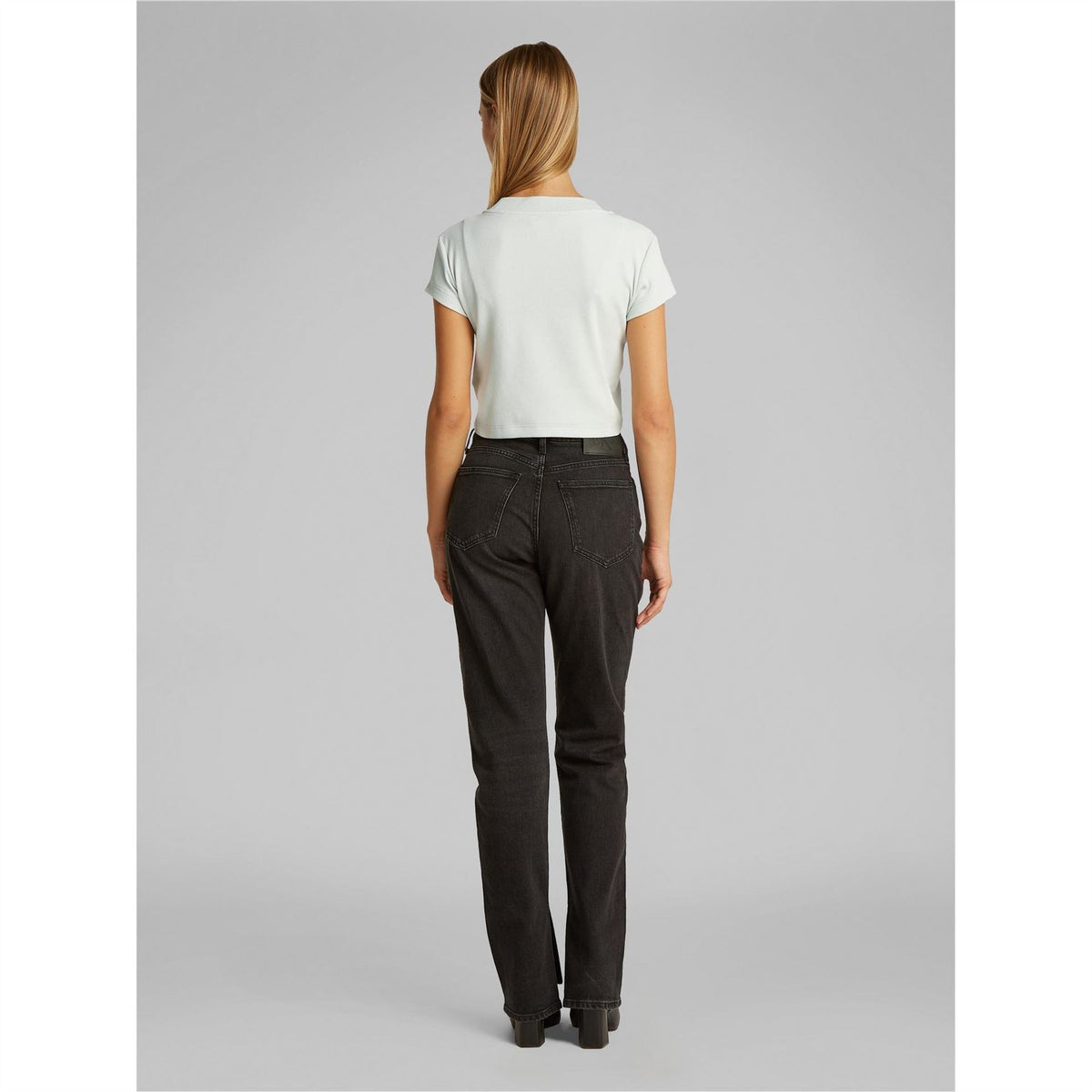 Calvin Klein Jeans Cropped Slim Fit Crew Neck T-Shirt