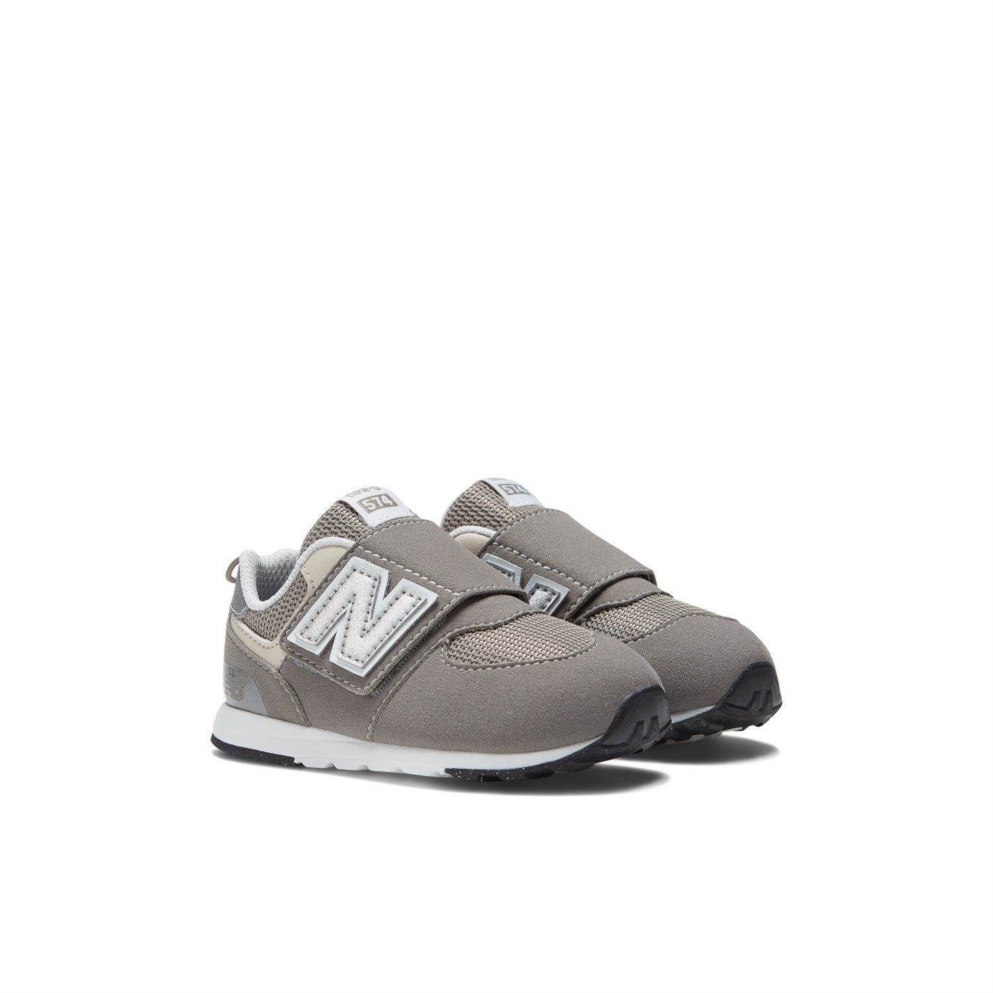 New Balance Wide Low Top Sneakers