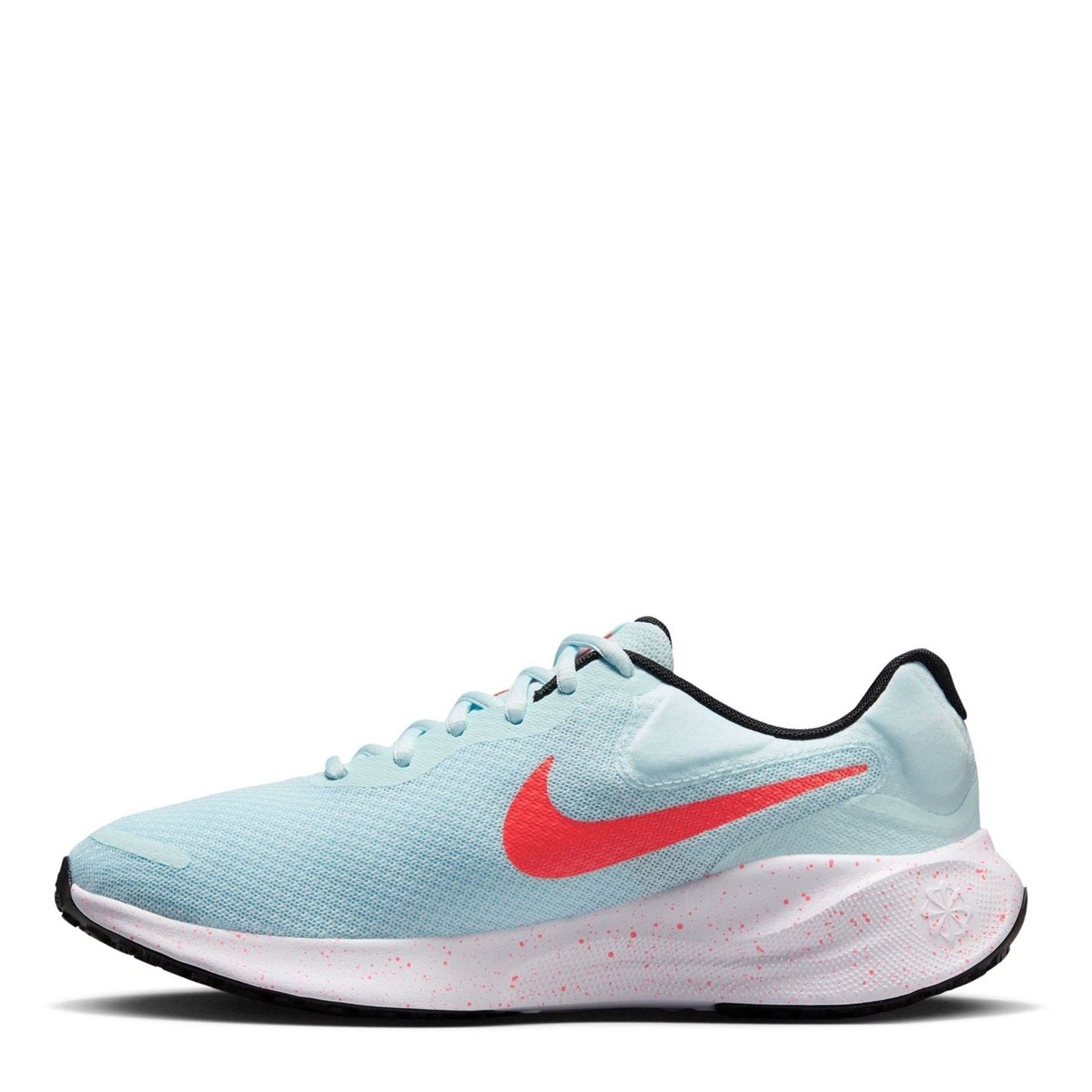 Nike Womens Revolution 7 Running Shoes