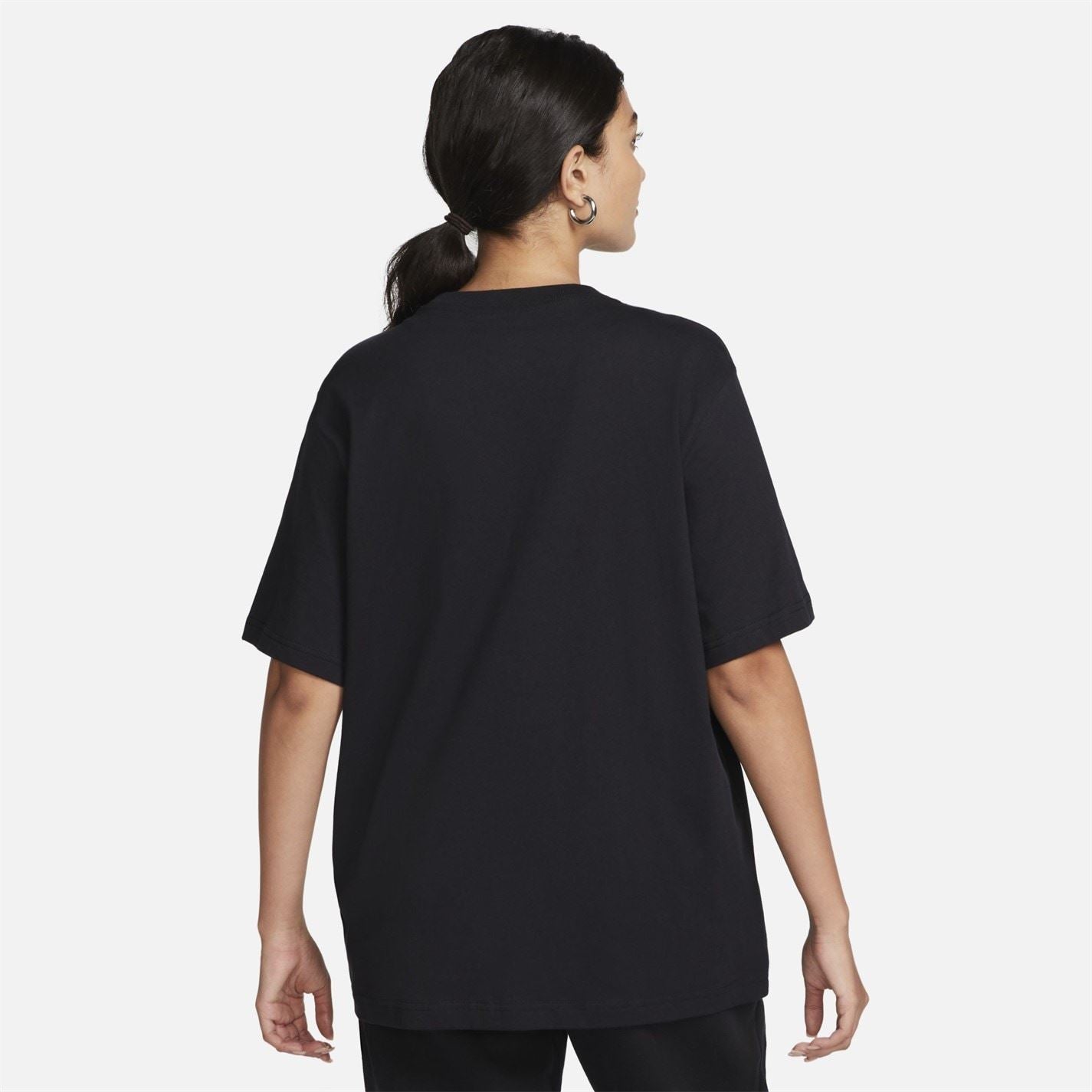 Nike Womens Oversized Logo T-Shirt