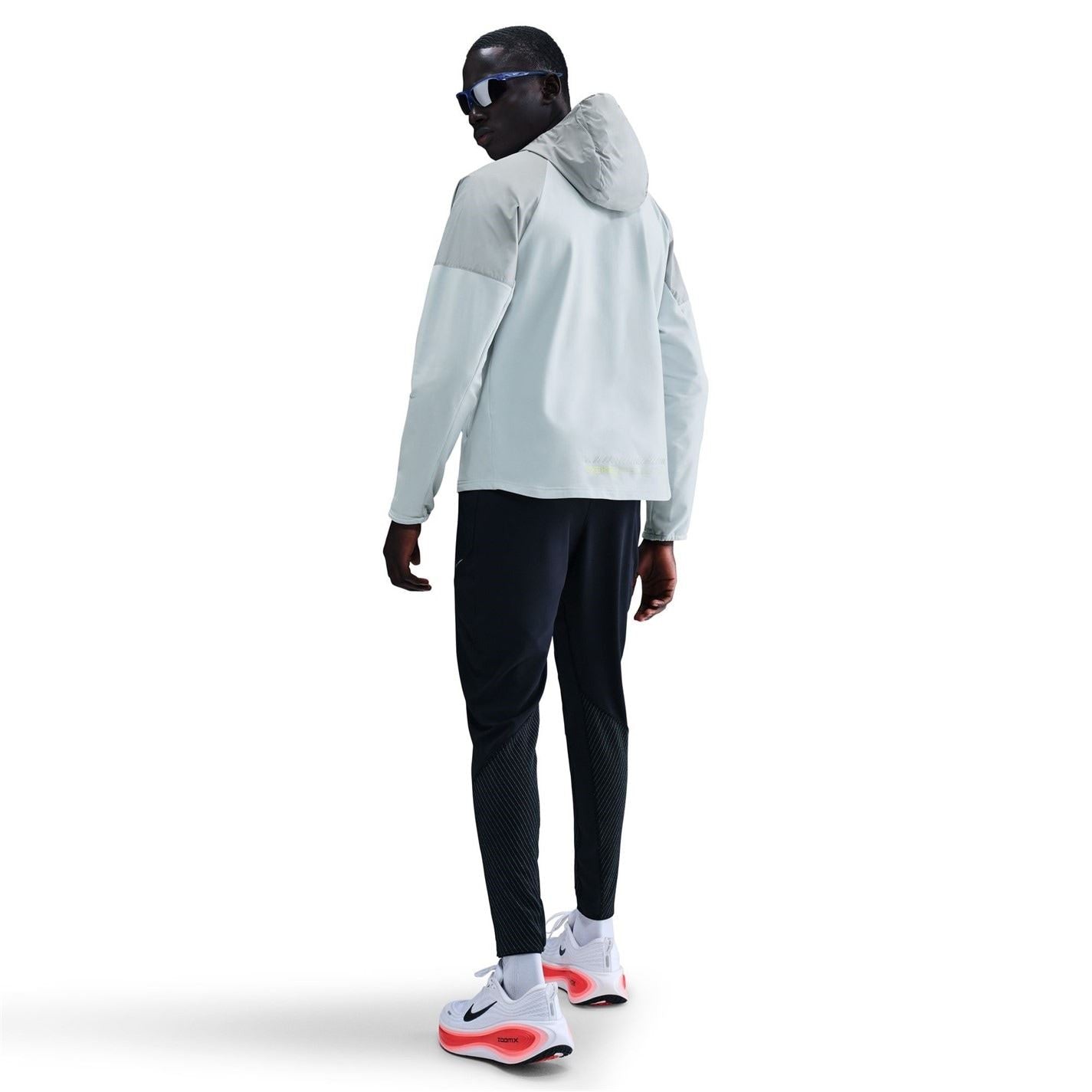 Nike Wint Miler Solid Patterned Hooded Drawstring Running Jacket