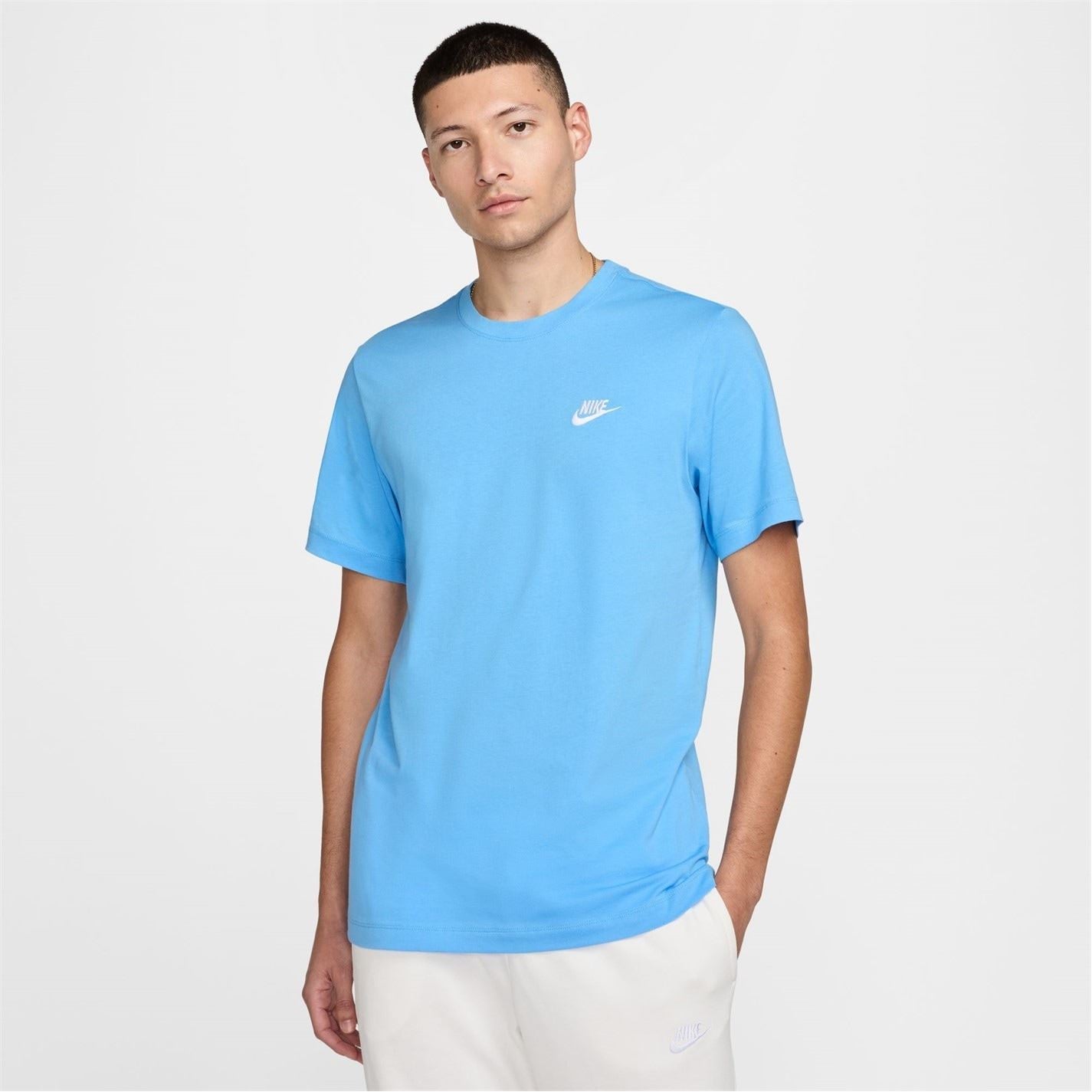 Nike Mens Sportswear Club T-Shirt