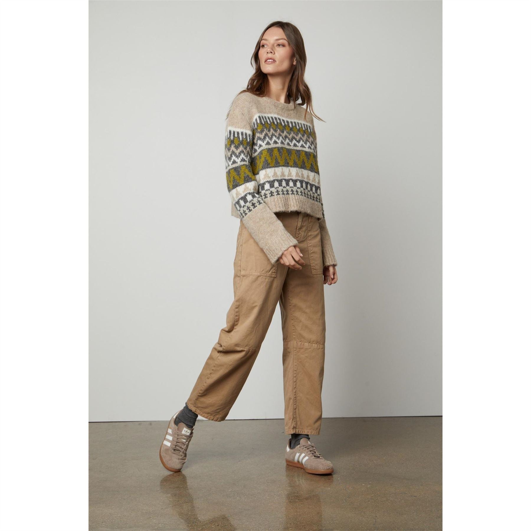 Velvet by Graham and Spencer Regular Fit Crew Neck Long Sleeve Sweater