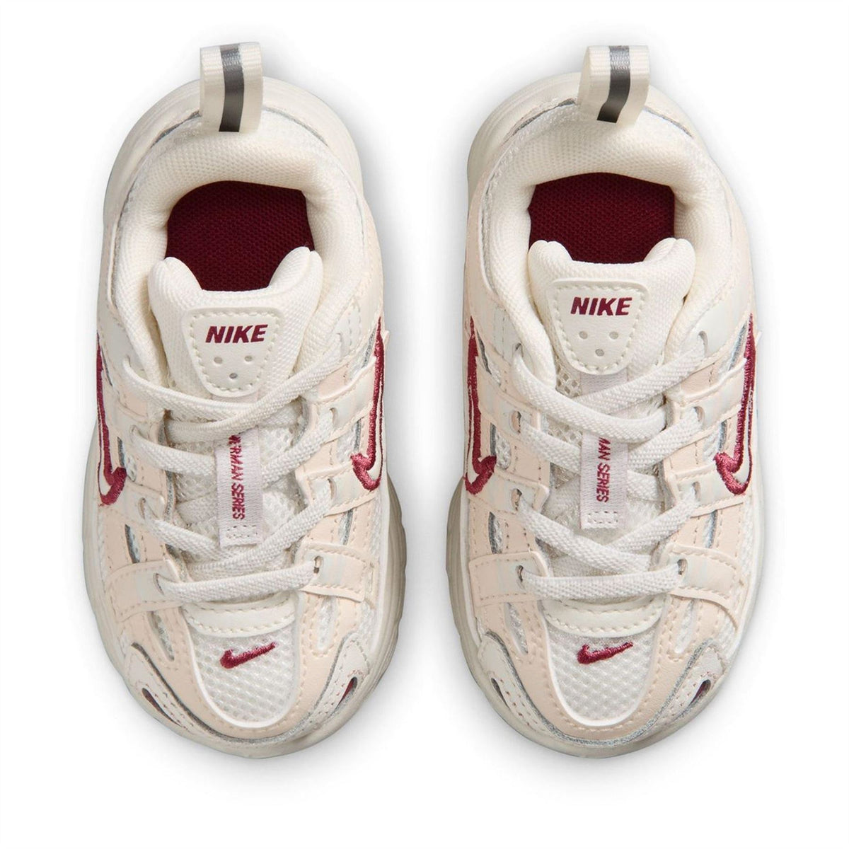 Nike P 6000 Lace-Up Closed Toe Sneakers