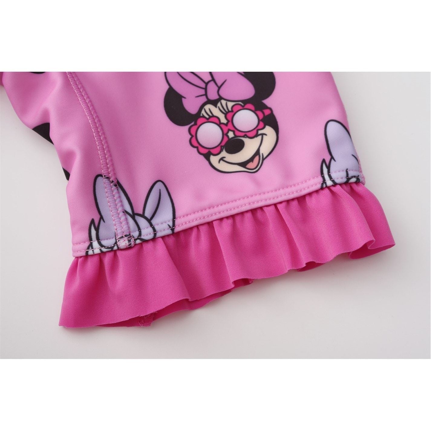 Character All In One Junior