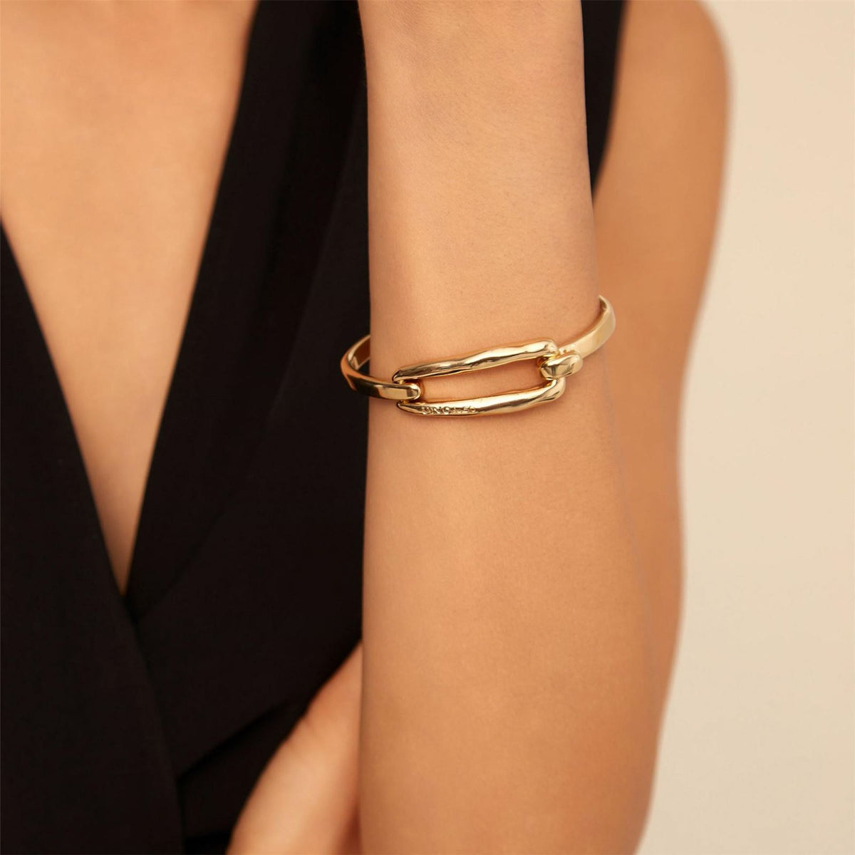 UNOde50 18k Gold Plated Rigid Bracelet