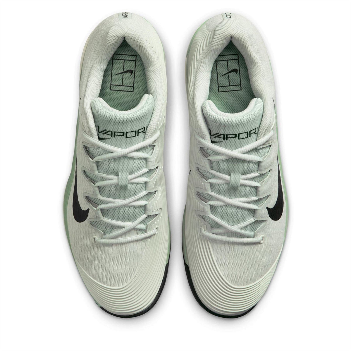 Nike Vapor Low Top Ribbed Flat Heel Sneakers