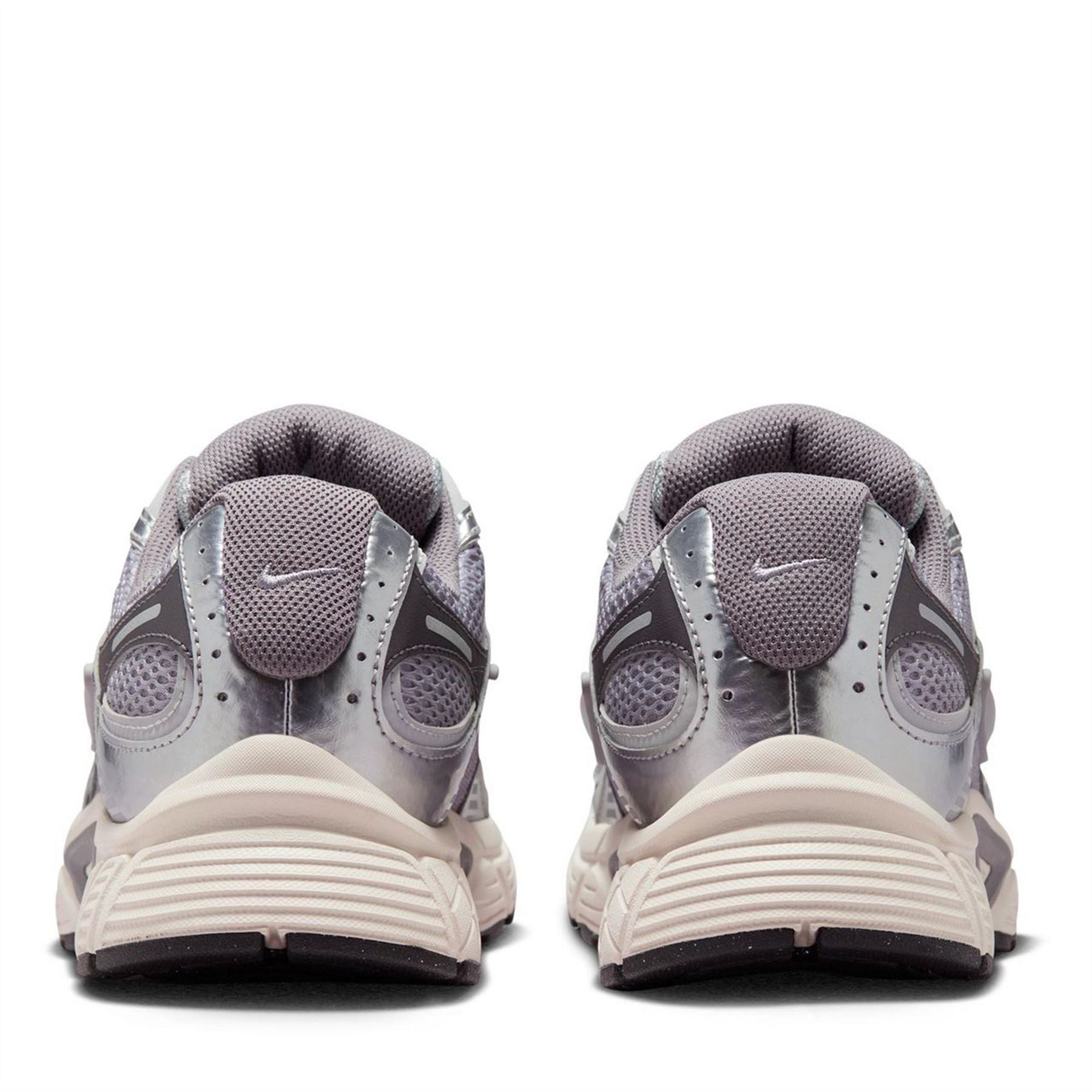 Nike Vomero 5 Running Flat Heel Trainers