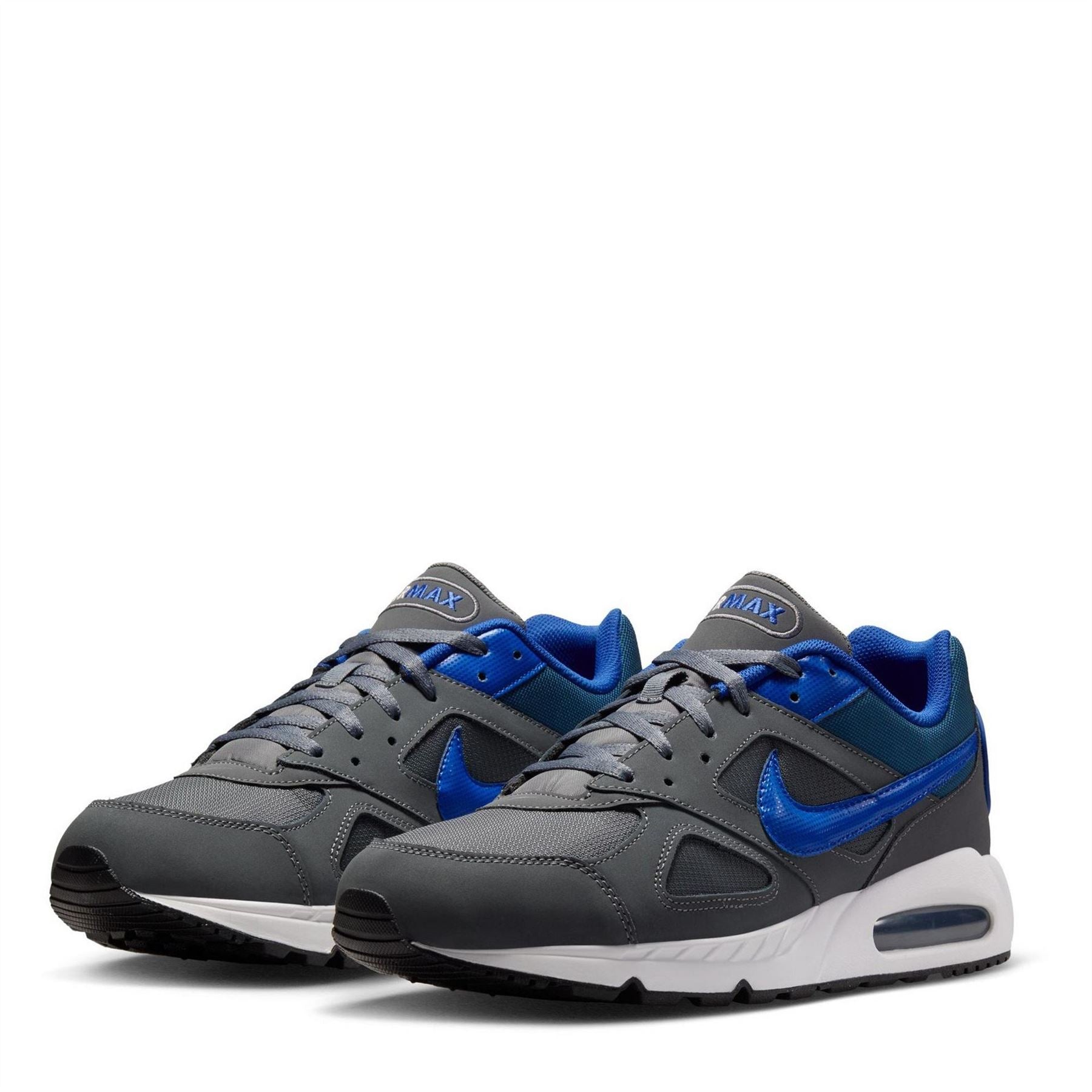 Nike Air Max Ivo Trainers