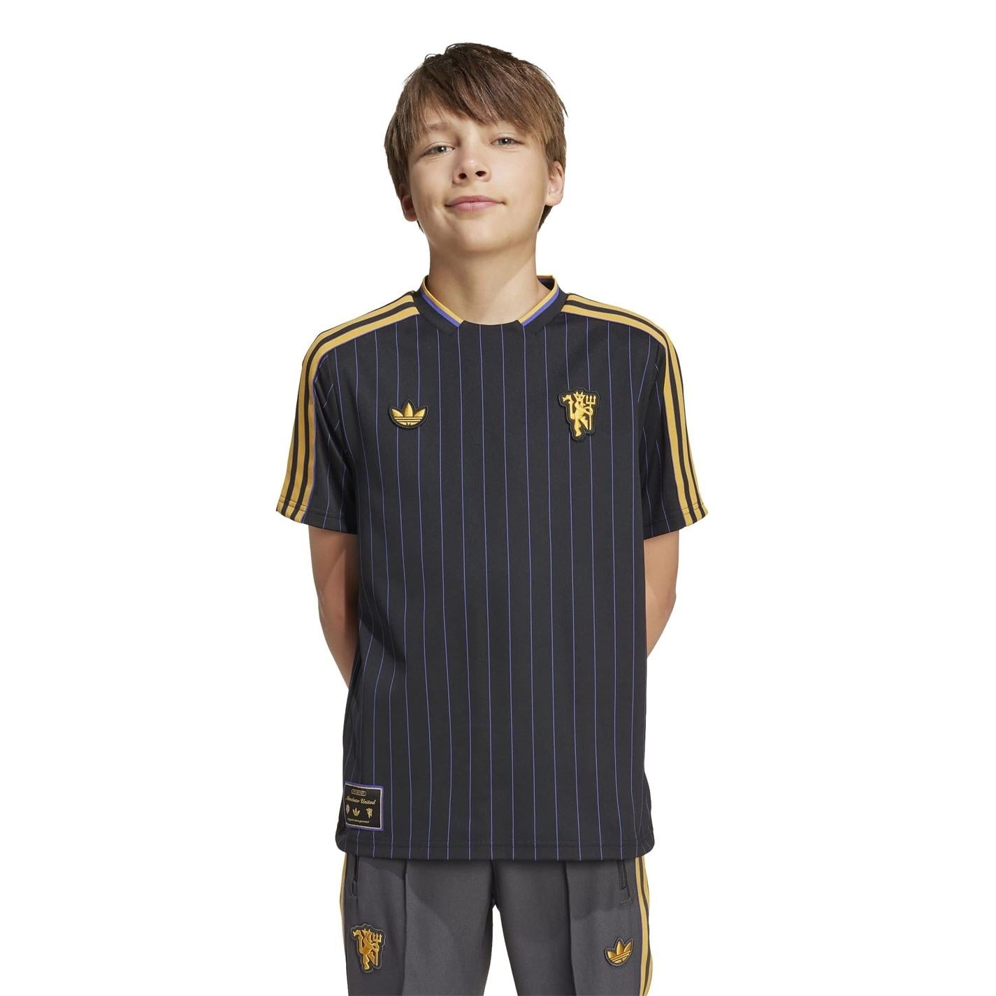 adidas Manchester United Icon Shirt Juniors