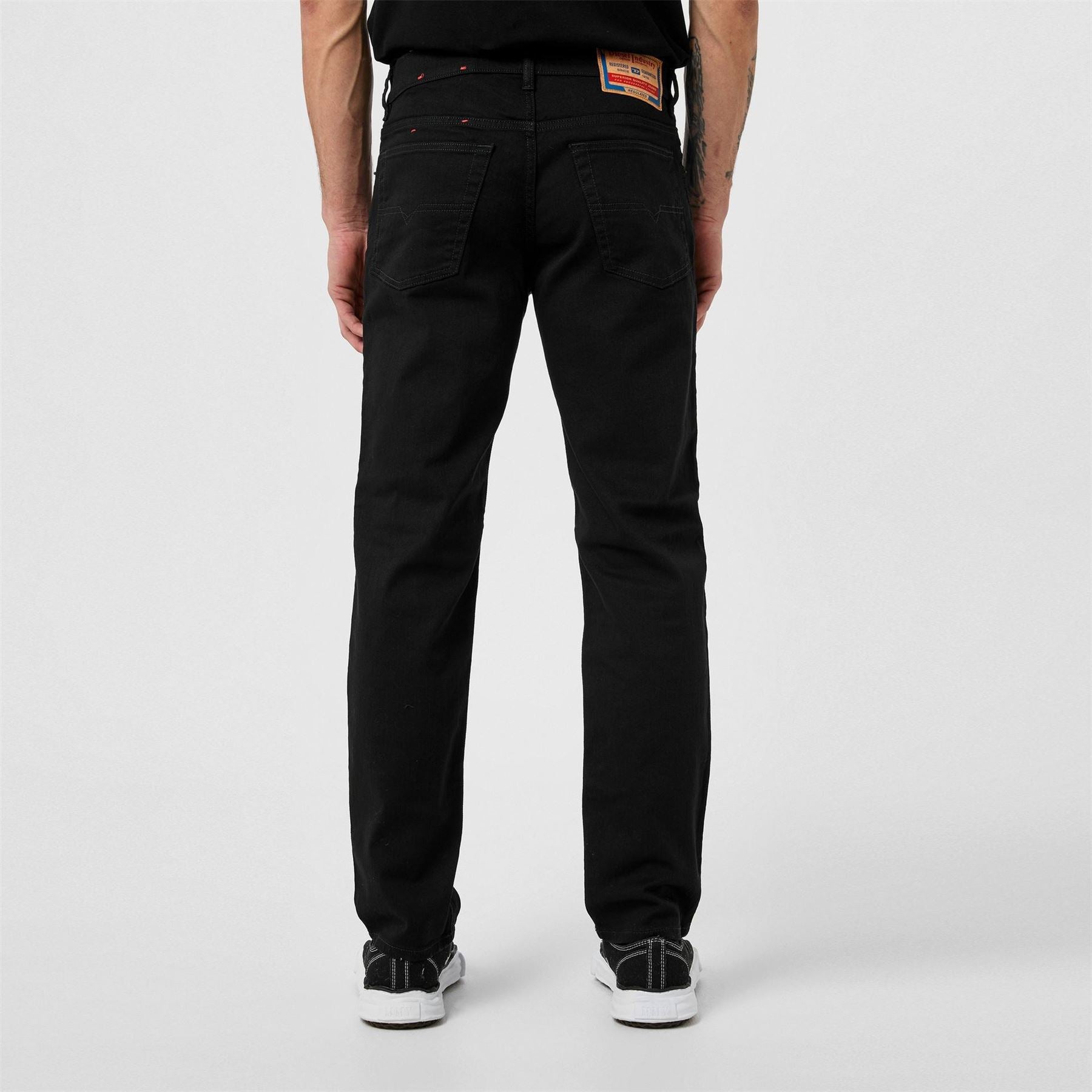 Diesel Jeans Finitive Tapered Jeans