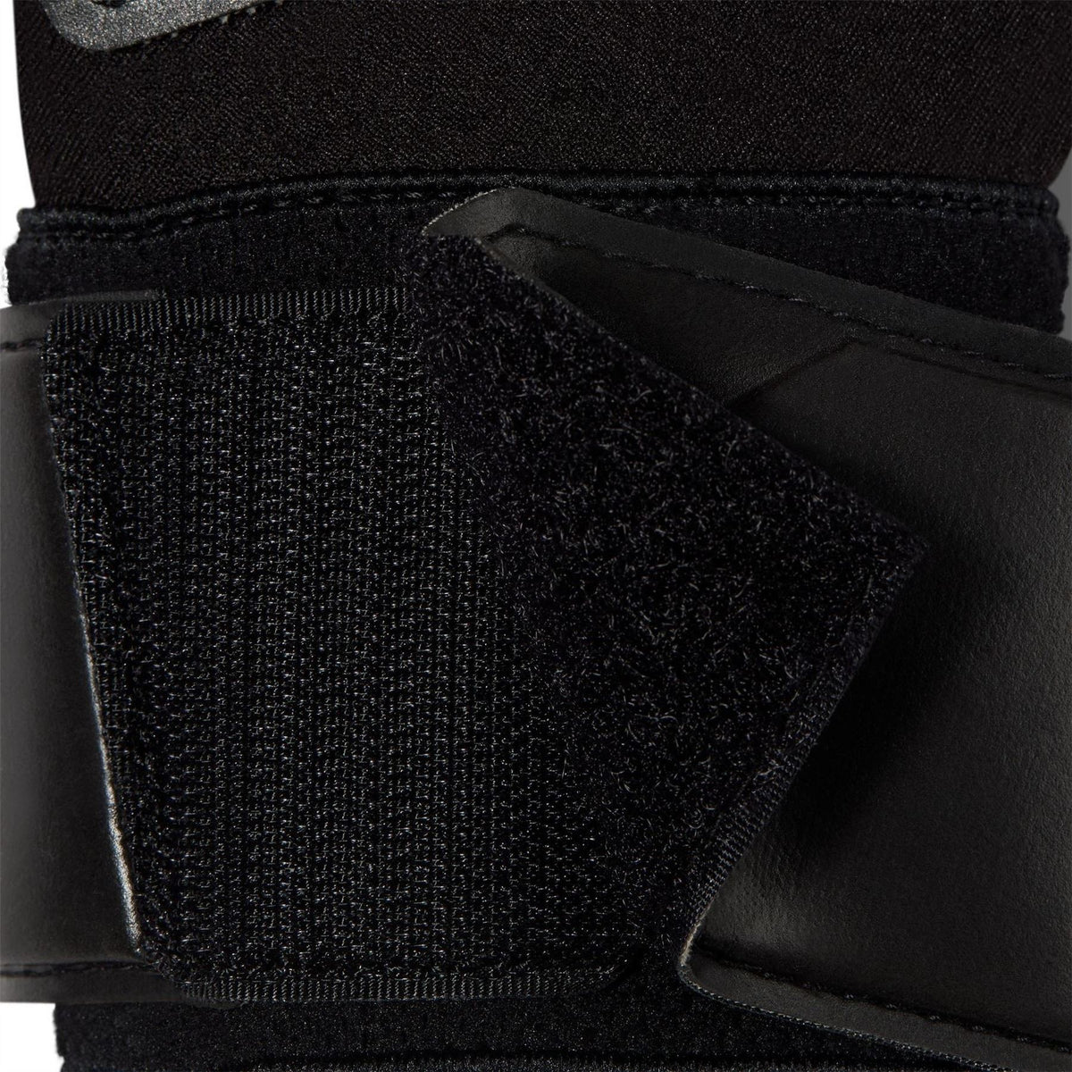 Nike Mercurial Grip Goalkeeper Gloves