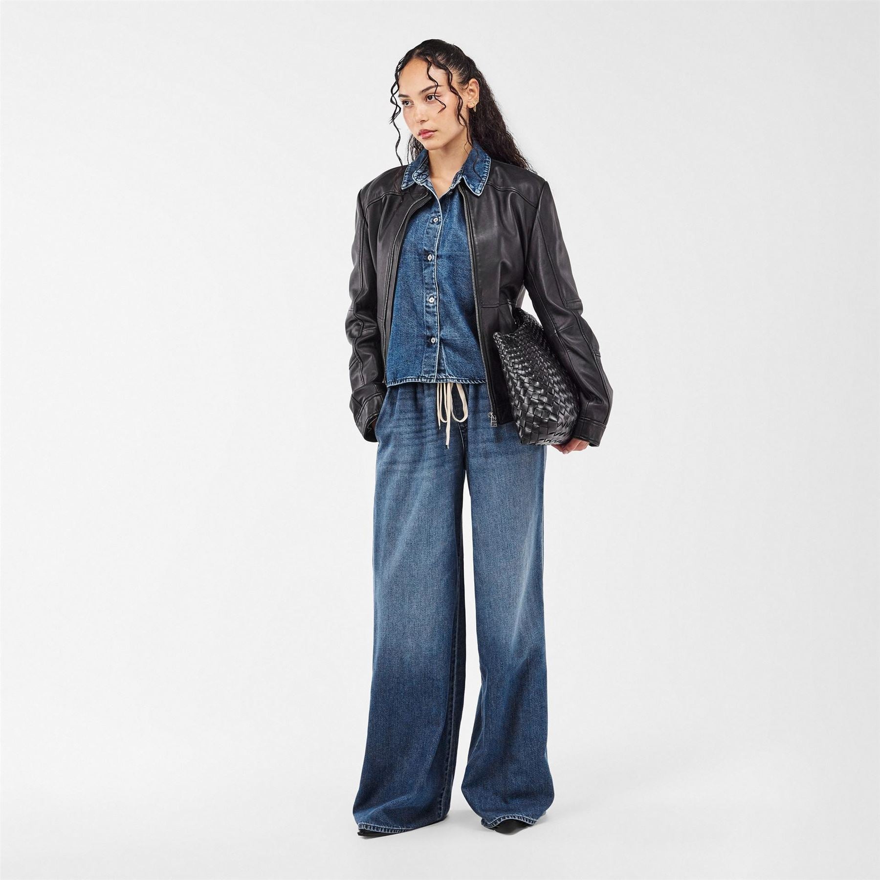 7 For All Mankind Pull On Wide Leg Jeans
