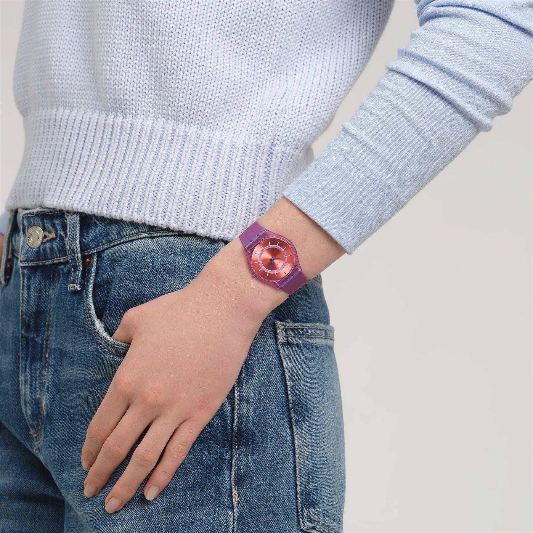 Swatch Adults Dream 53 Analogue Quartz Watch
