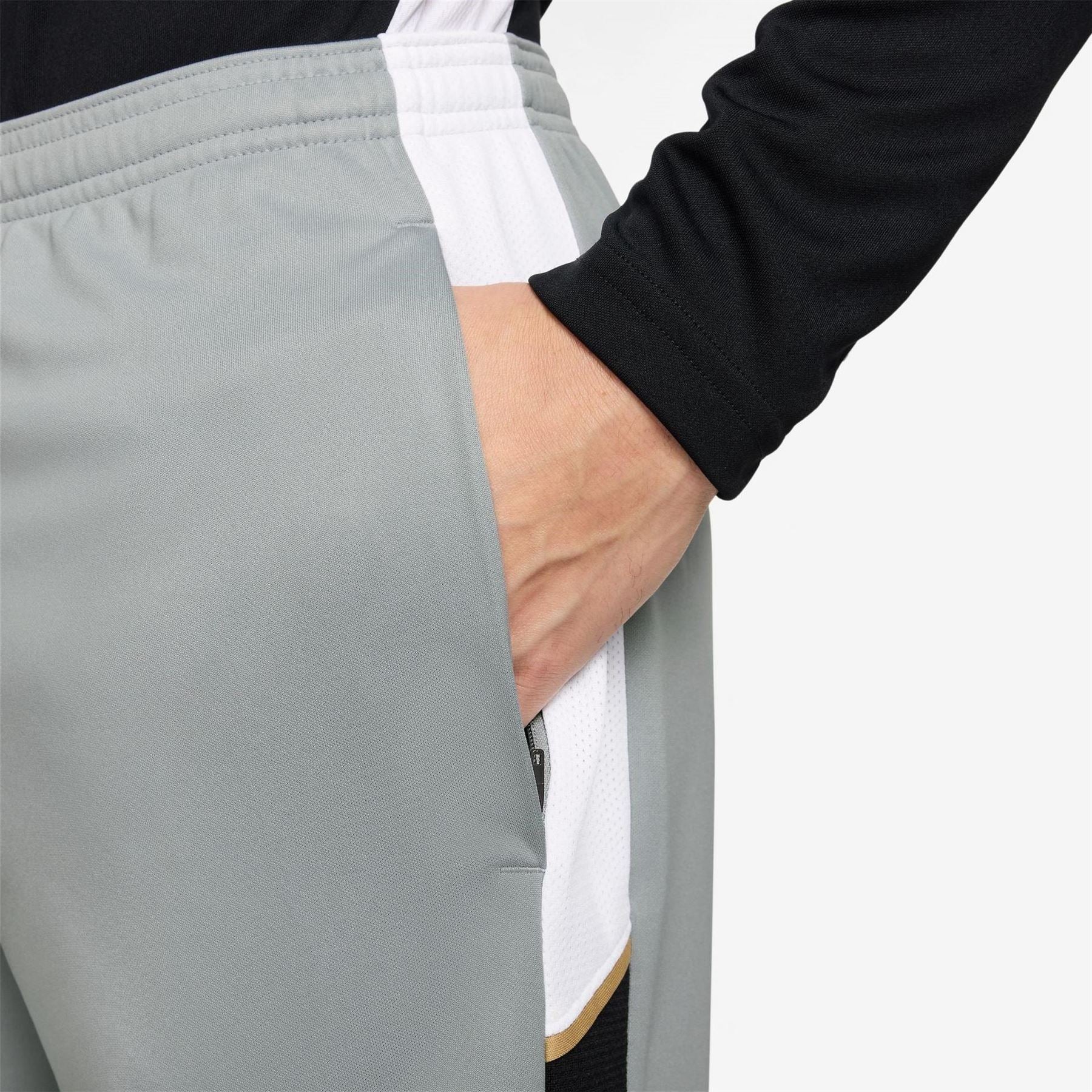 Nike Mens Dri Fit Academy Football Shorts