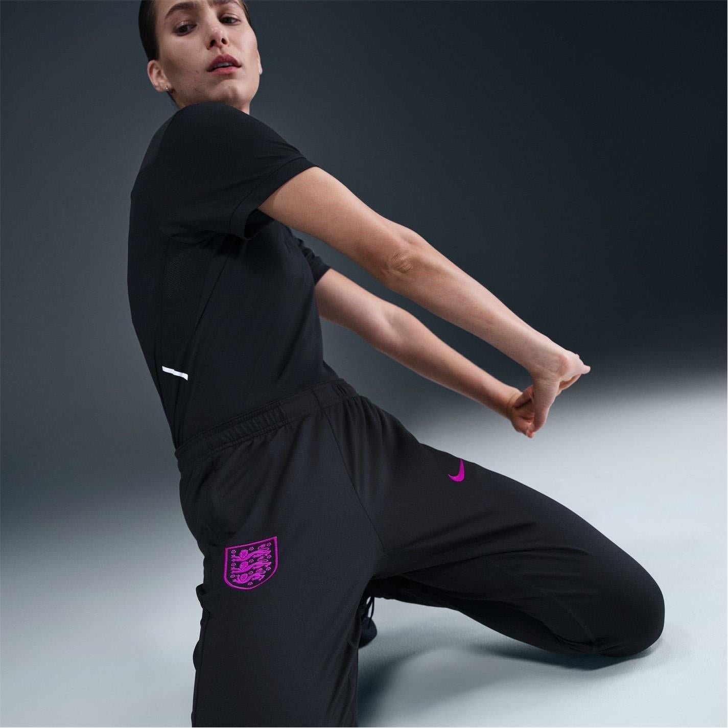 Nike Womens England Strike Tracksuit Bottoms