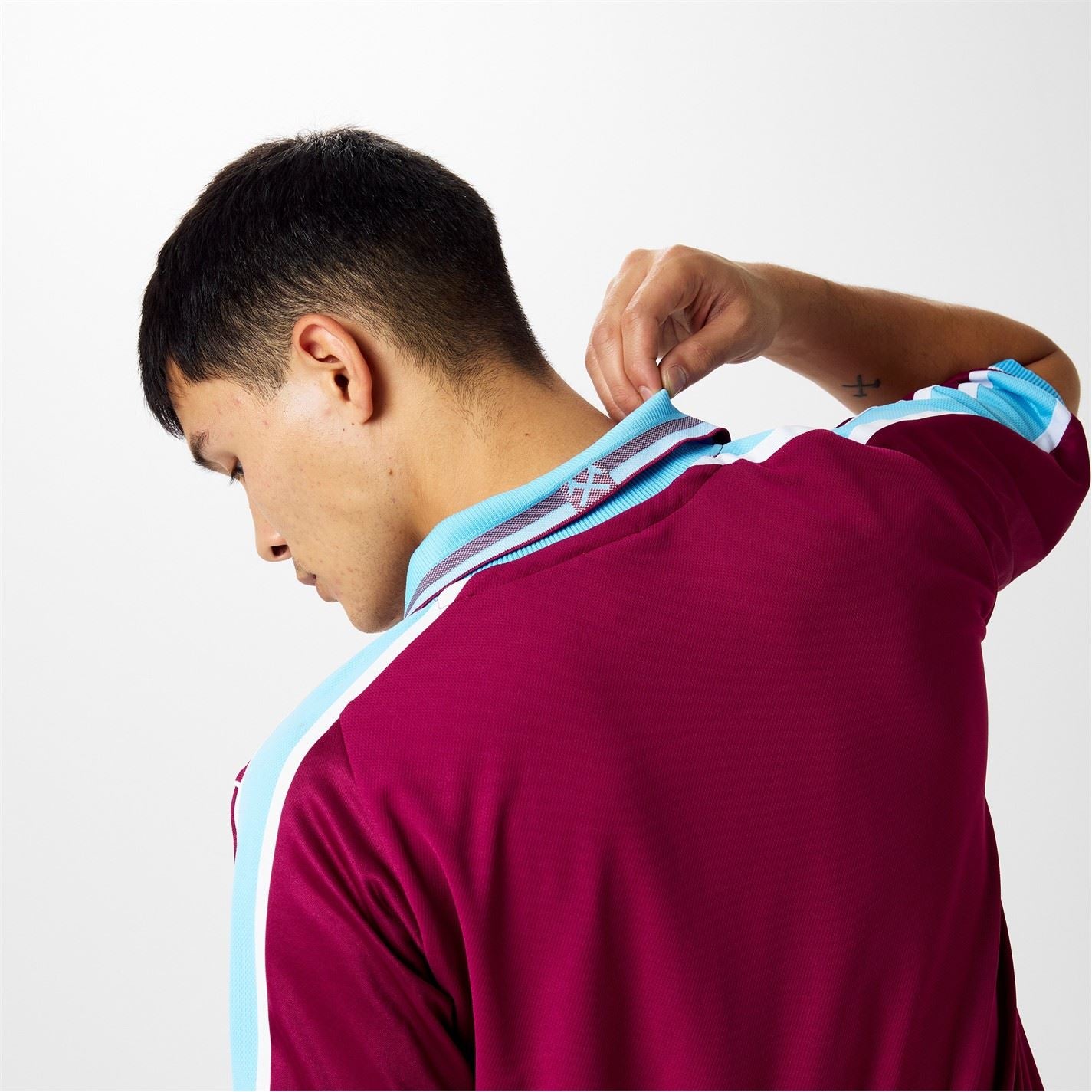 Score Draw Mens Draw West Ham United 00 Home Jersey