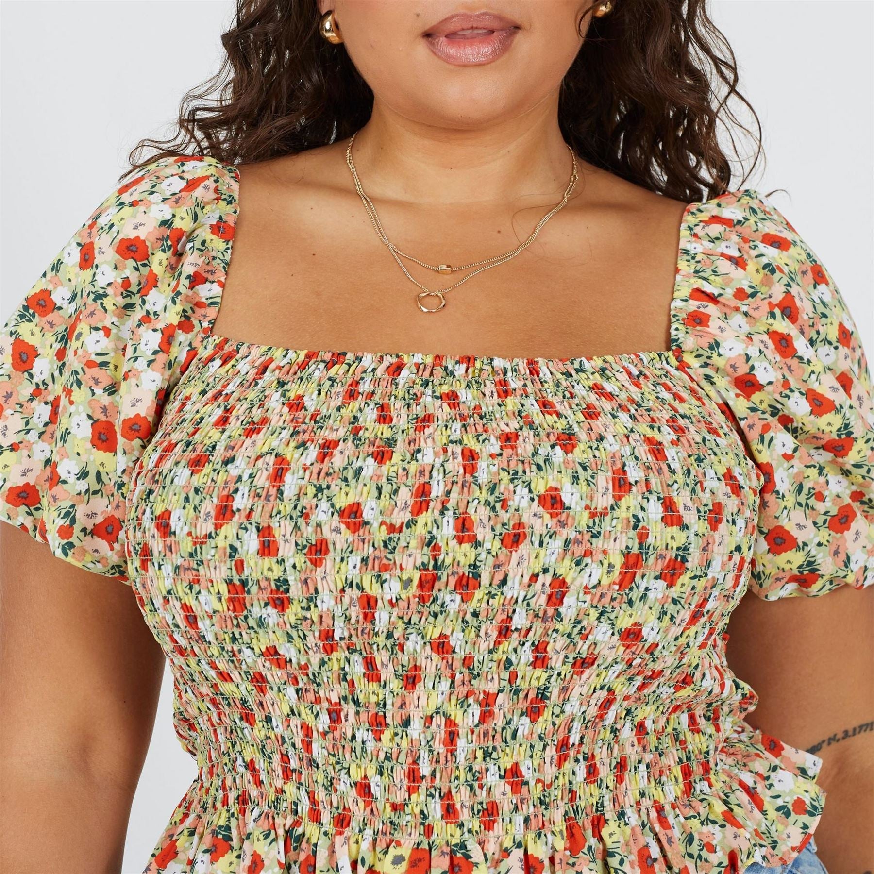 Brave Soul Womens Plus Size Puff Sleeve Top With Ruched And Tie Details.