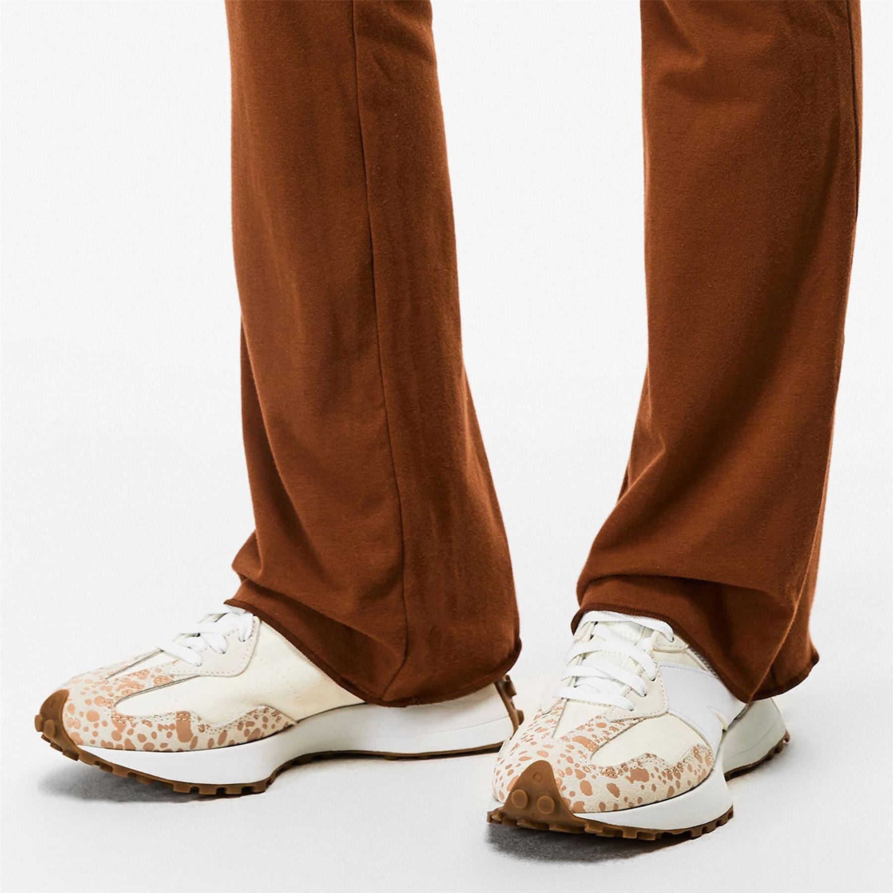 New Balance Balances 327 Animal Print Trainers