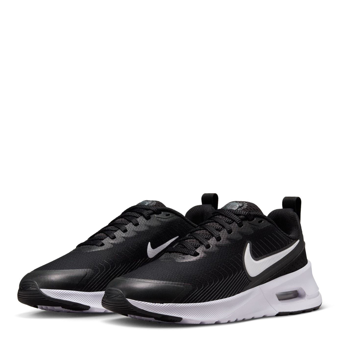 Nike Air Max Nuaxi Low Top Sneakers