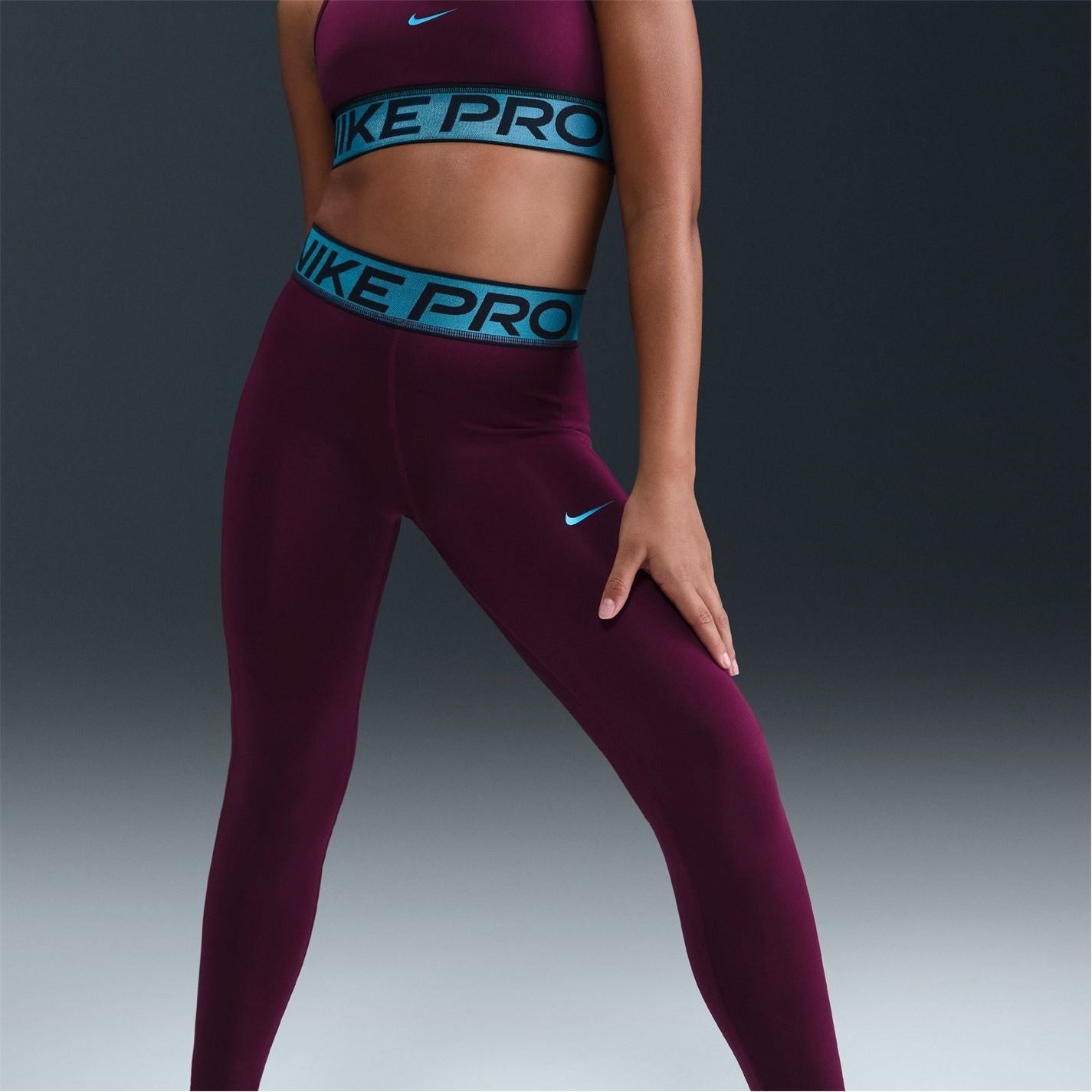 Nike Pro Compression Solid Patterned Leggings