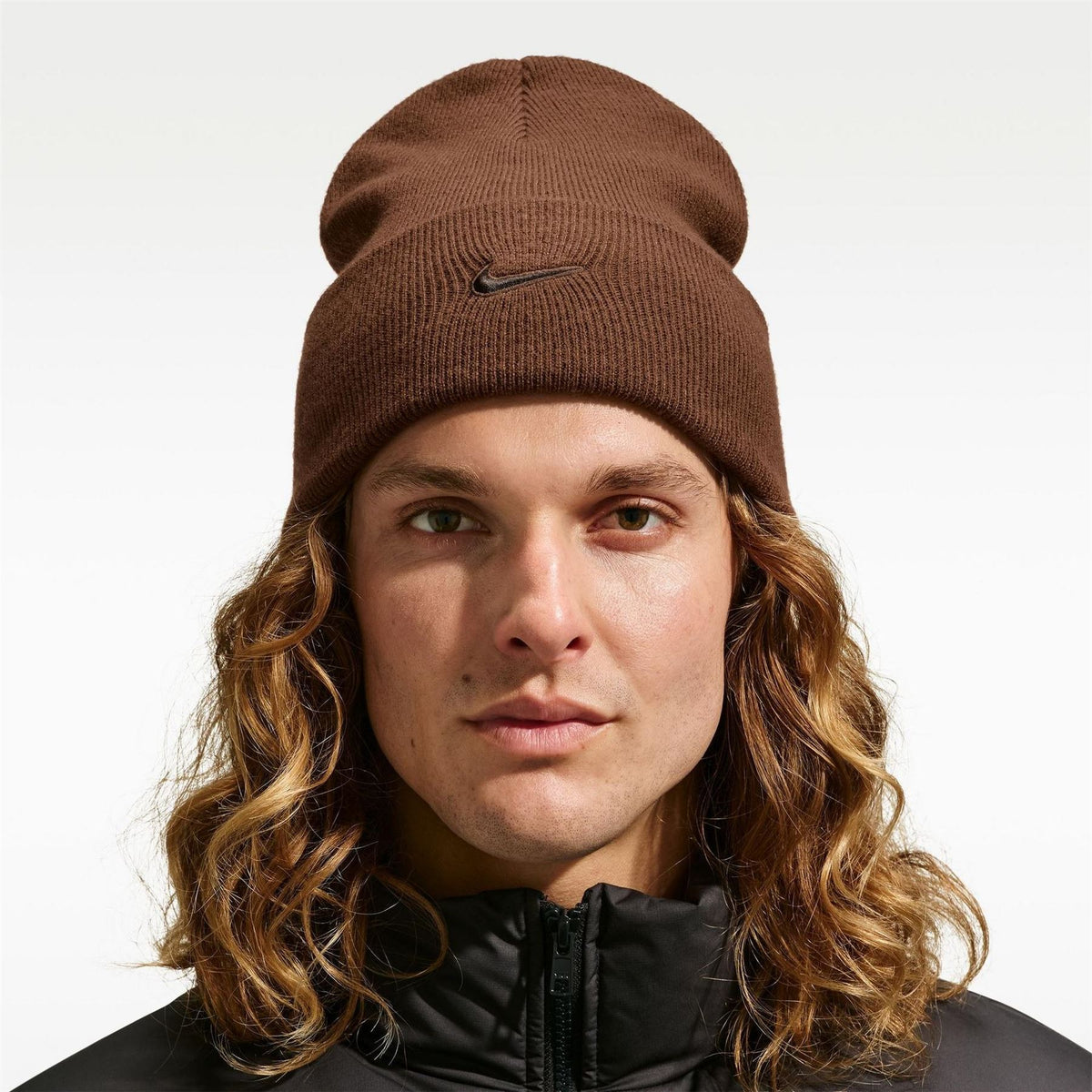 Nike Peak Swoosh Bn 64