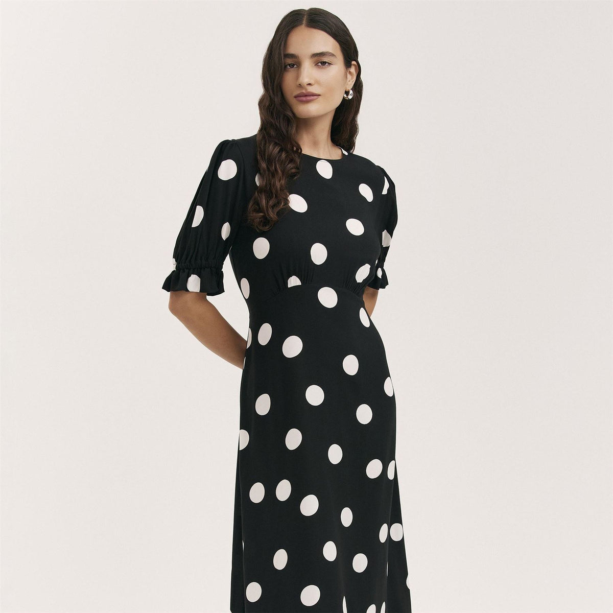 Finery Mela Crew Neck Short Sleeve Midi Dress