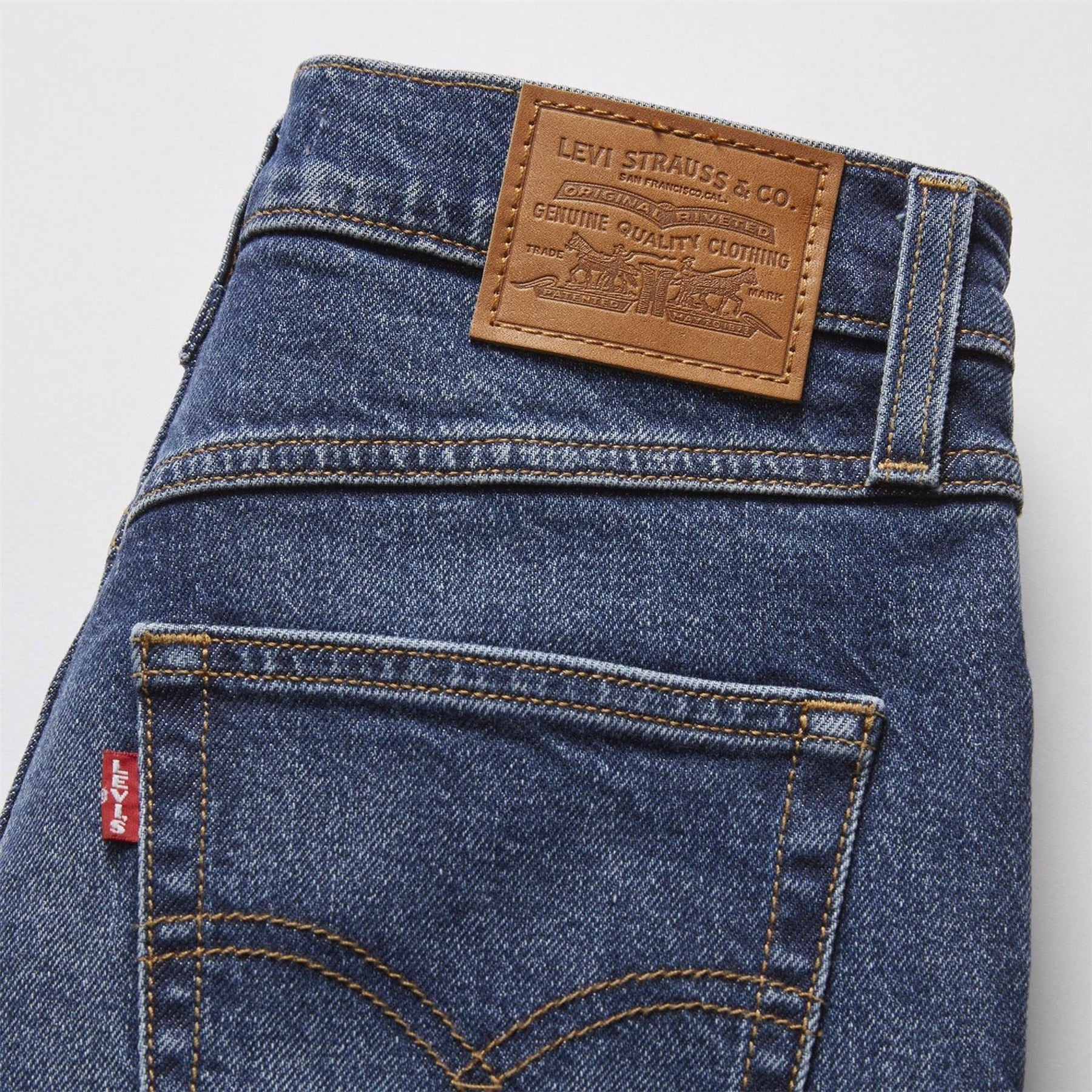 Levis 80s Mom Jean Tough Cookie