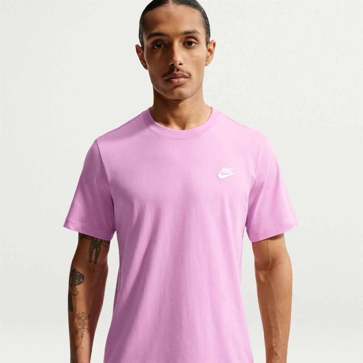 Nike Mens Sportswear Club T-Shirt