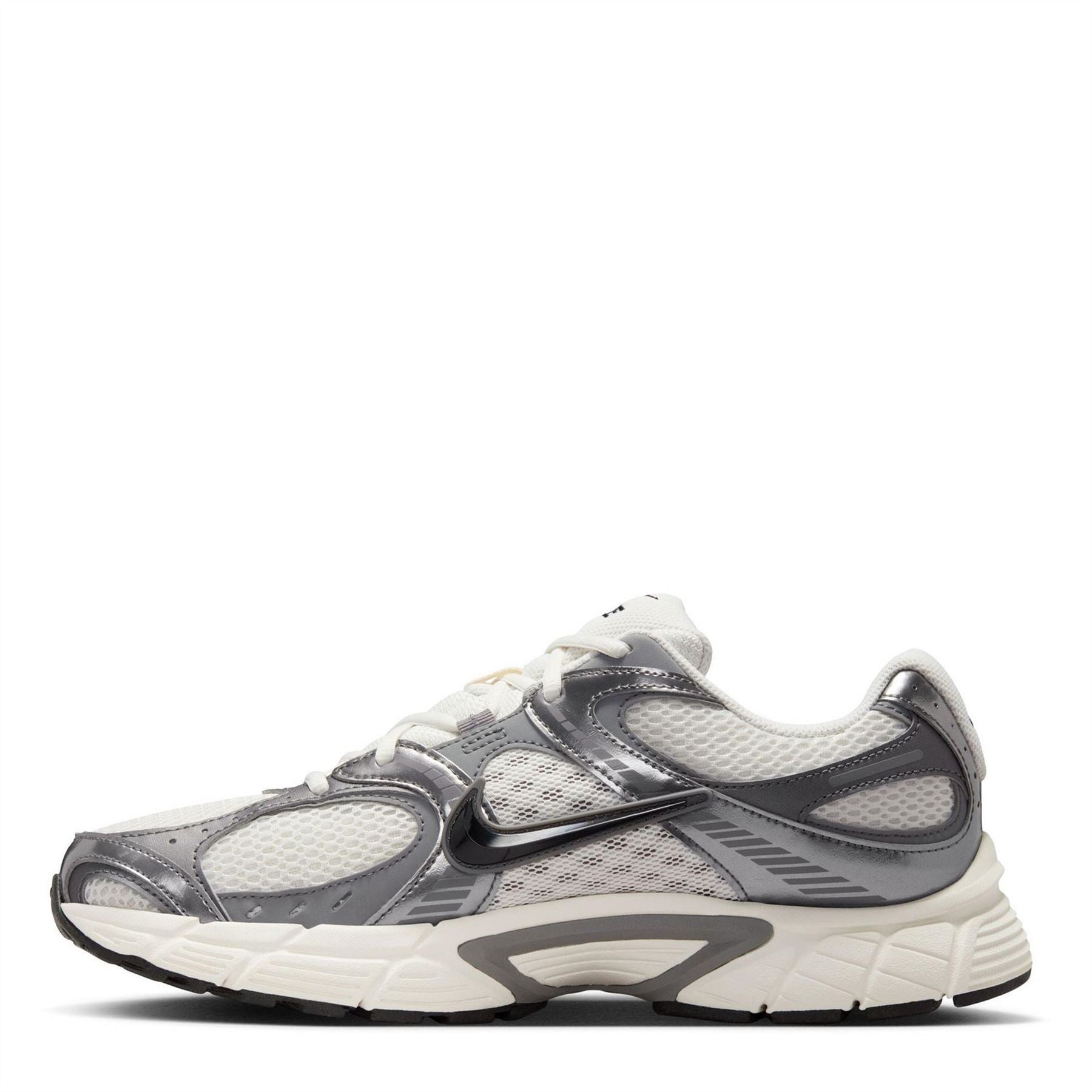 Nike Vomero 5 Running Flat Heel Trainers