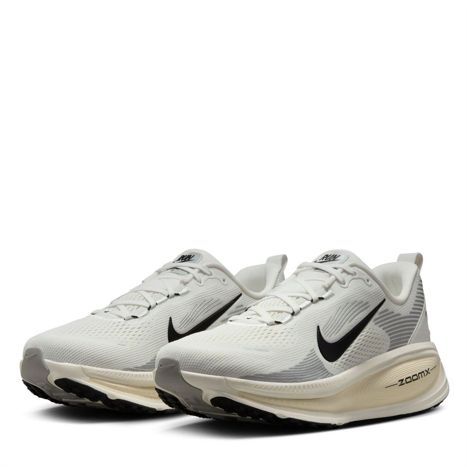 Nike Mens Vomero 18 Road Running Shoes