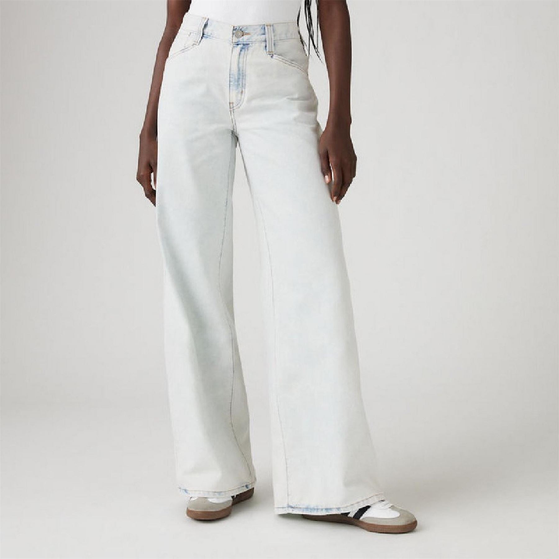 Levis Baggy Wide Leg Jeans