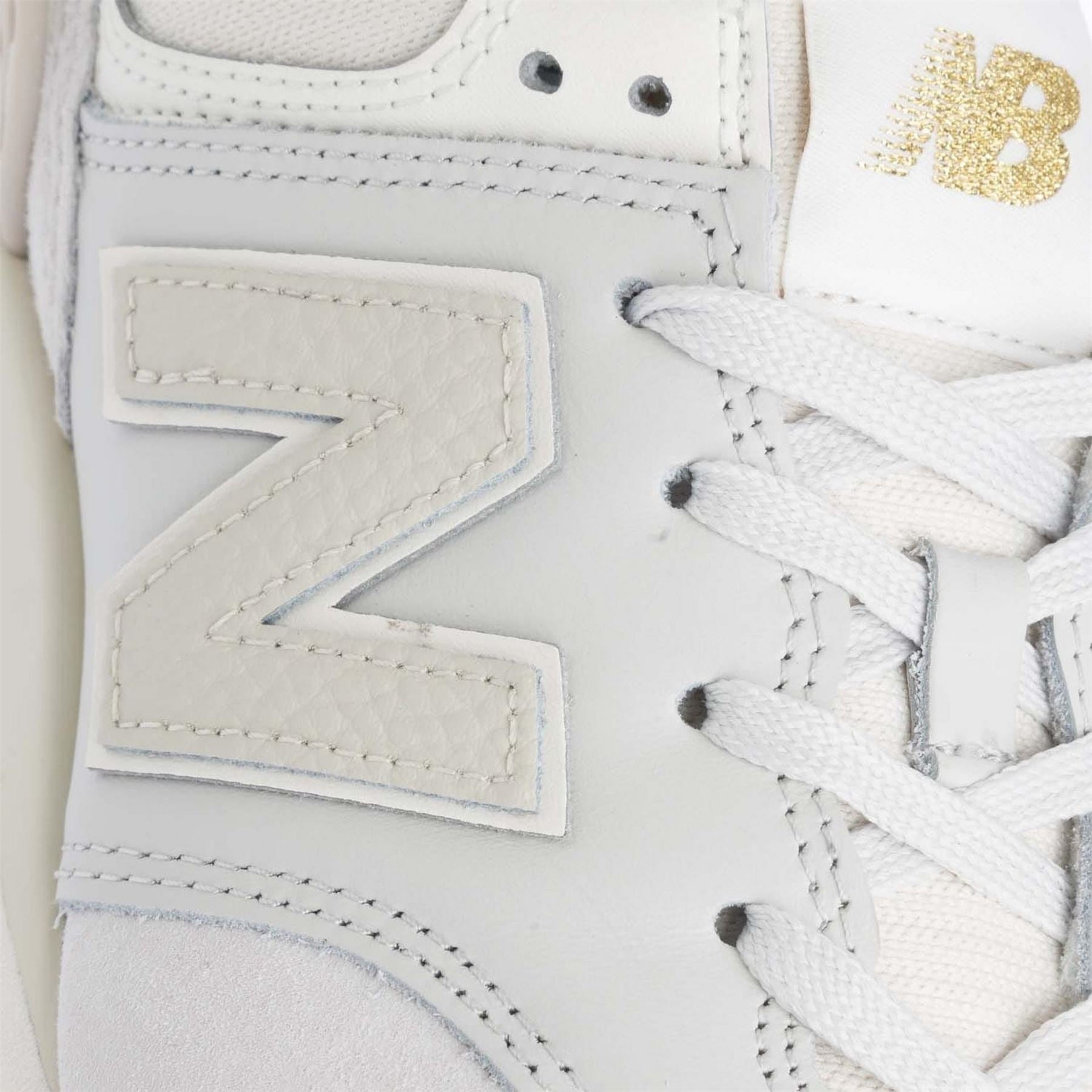New Balance Legacy Trainers