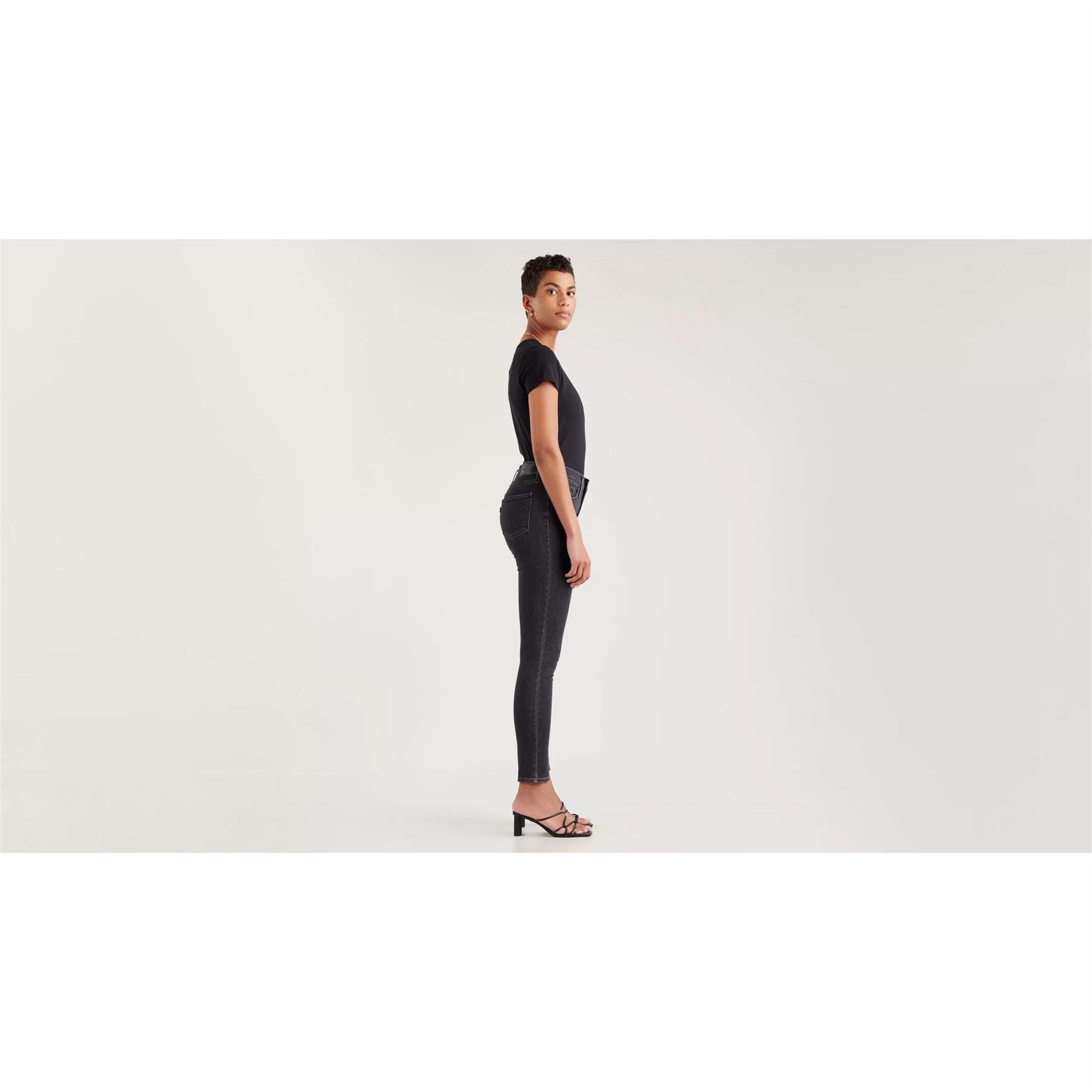 Levis 311 Shaping Skinny Jeans
