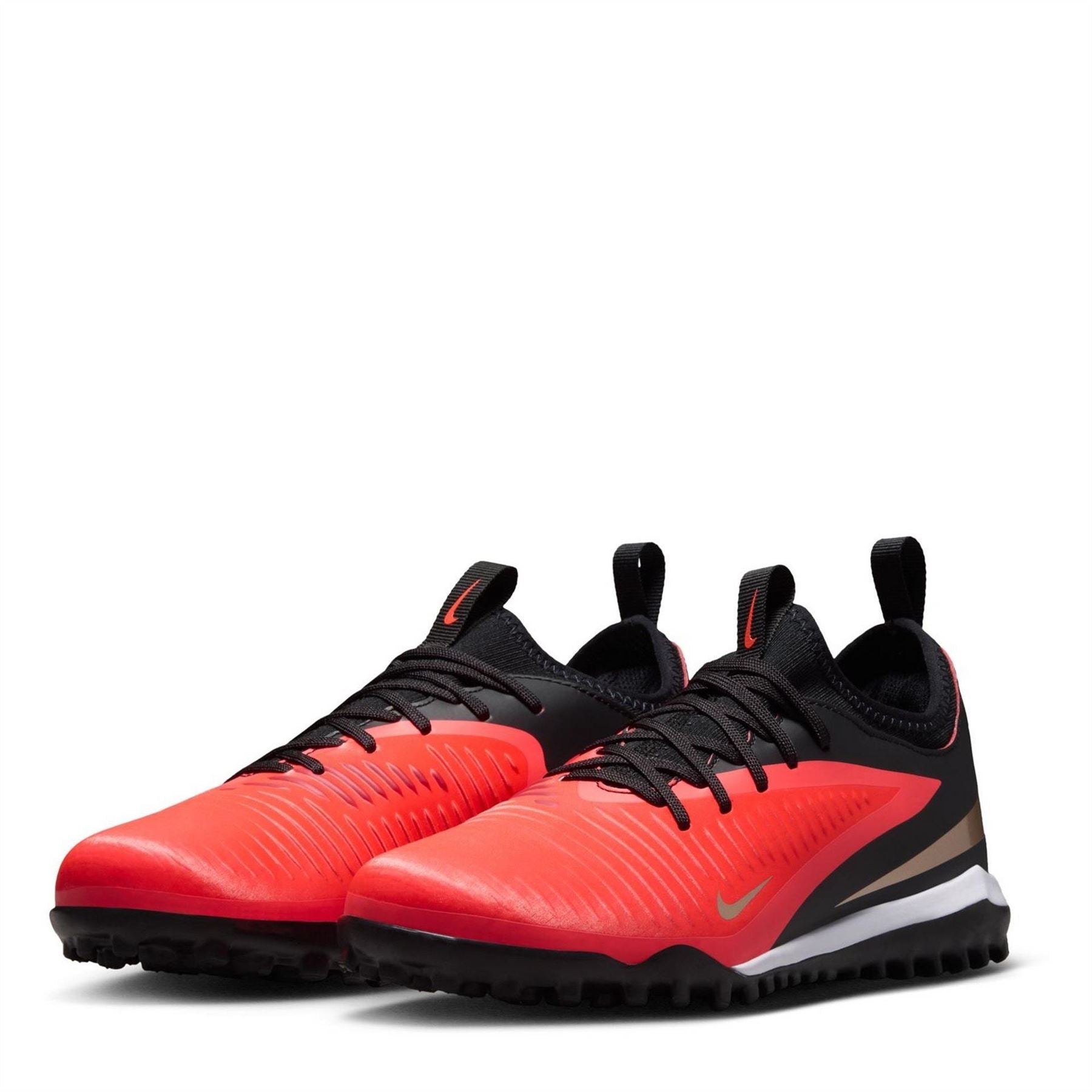 Nike Phantom 6 Low Academy Juniors Astro Turf Football Boots