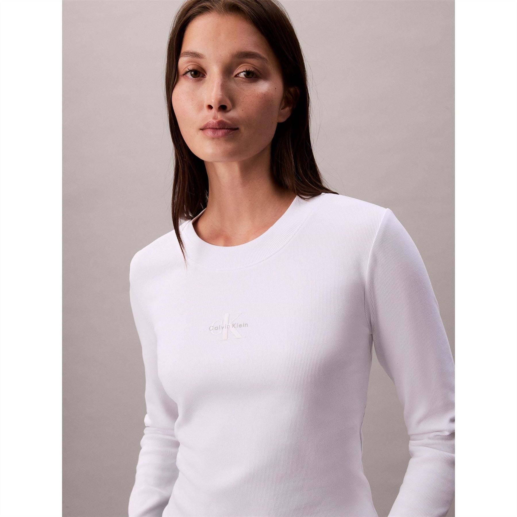 Calvin Klein Jeans Baby Cropped Slim Fit Long Sleeve Crew Neck T-Shirt