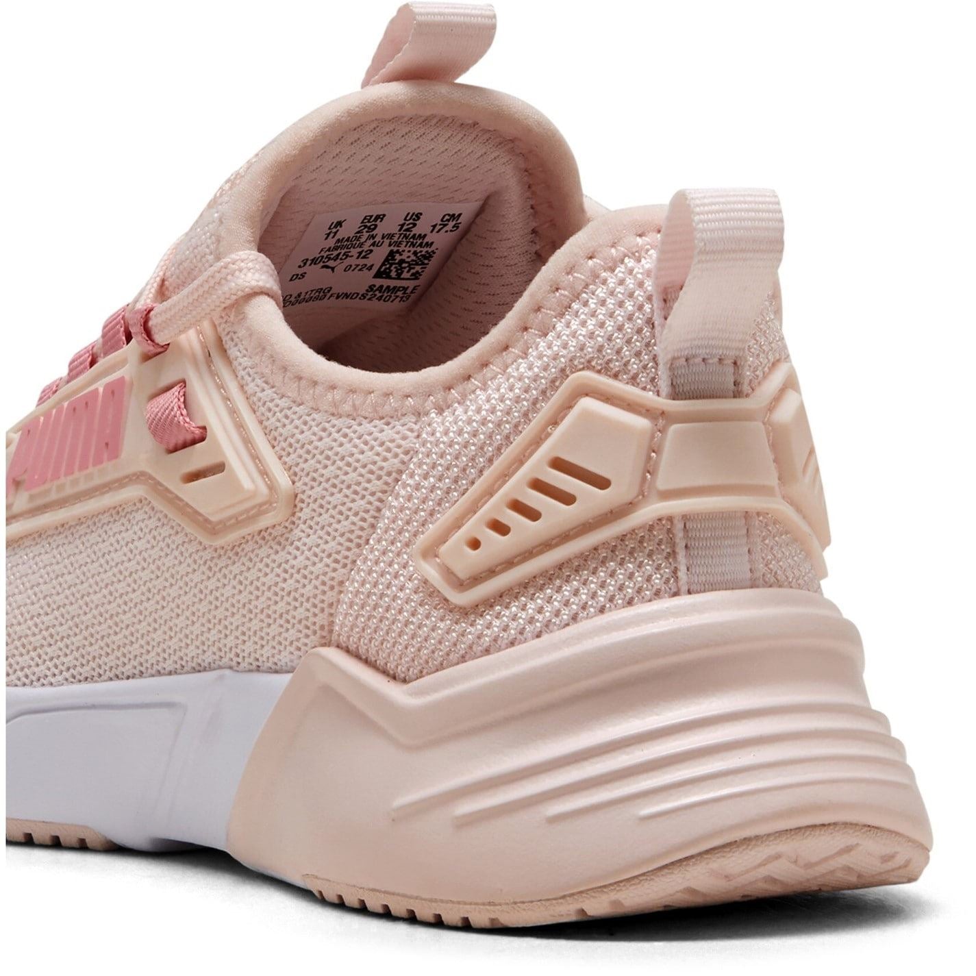 Puma Retaliate 3 Lace-Up Low Top Sneakers