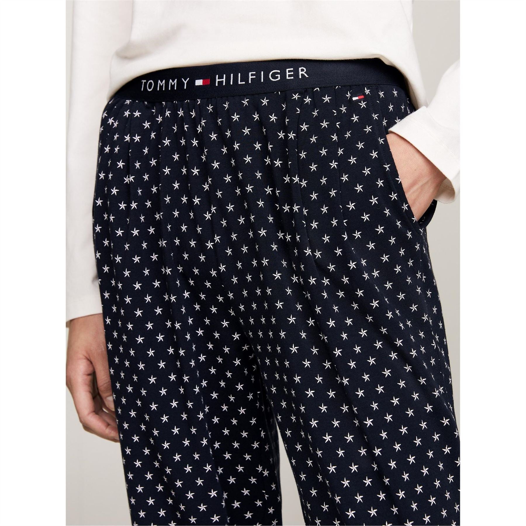 Tommy Hilfiger Sleeved Pyjama Set