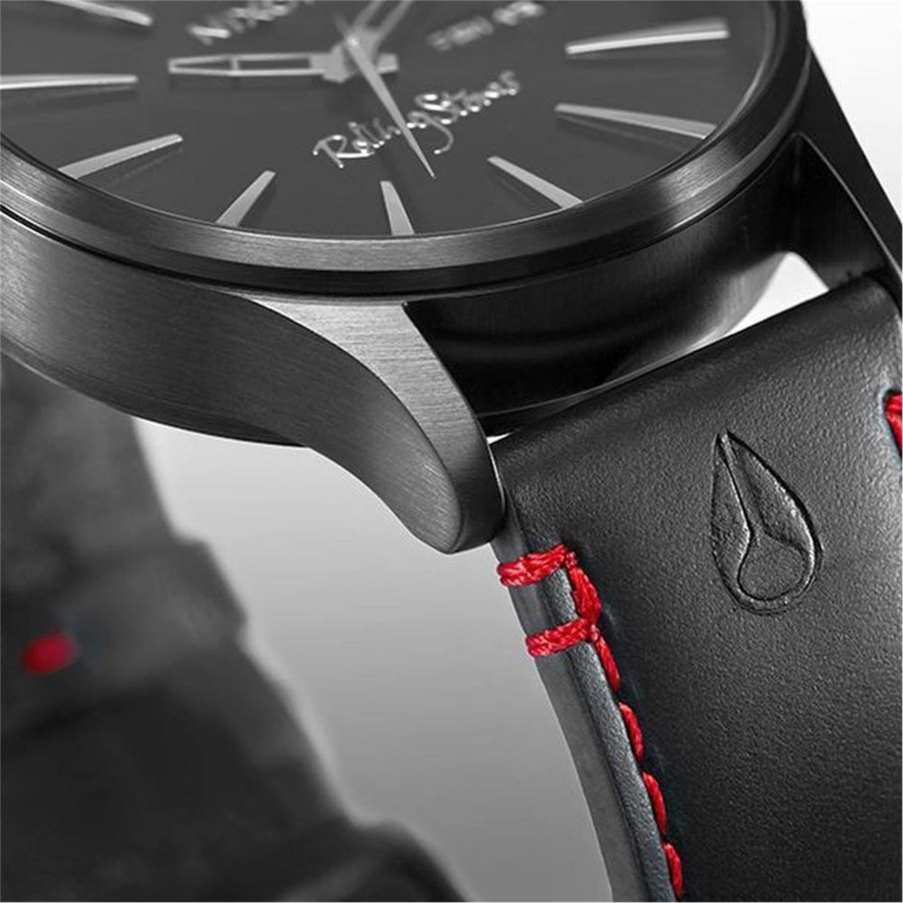 Nixon Leather Strap Analogue Watch