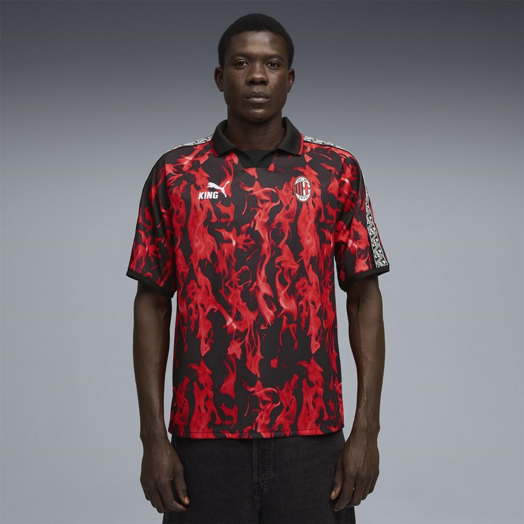 Puma Ac Milan Licensed Retro Football Shirt