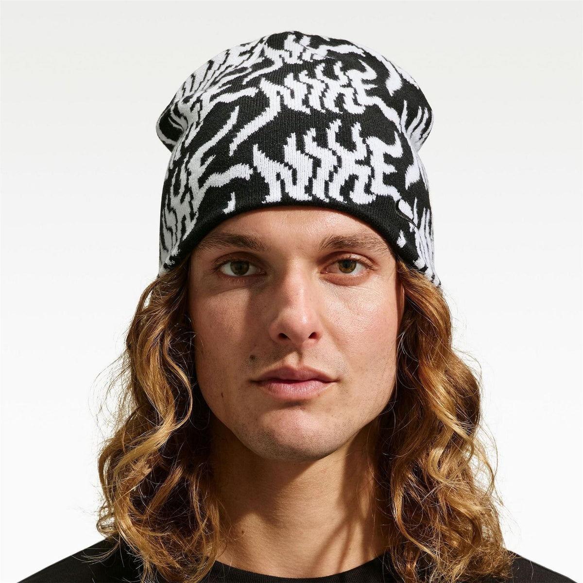 Nike Peak Graph Beanie 64