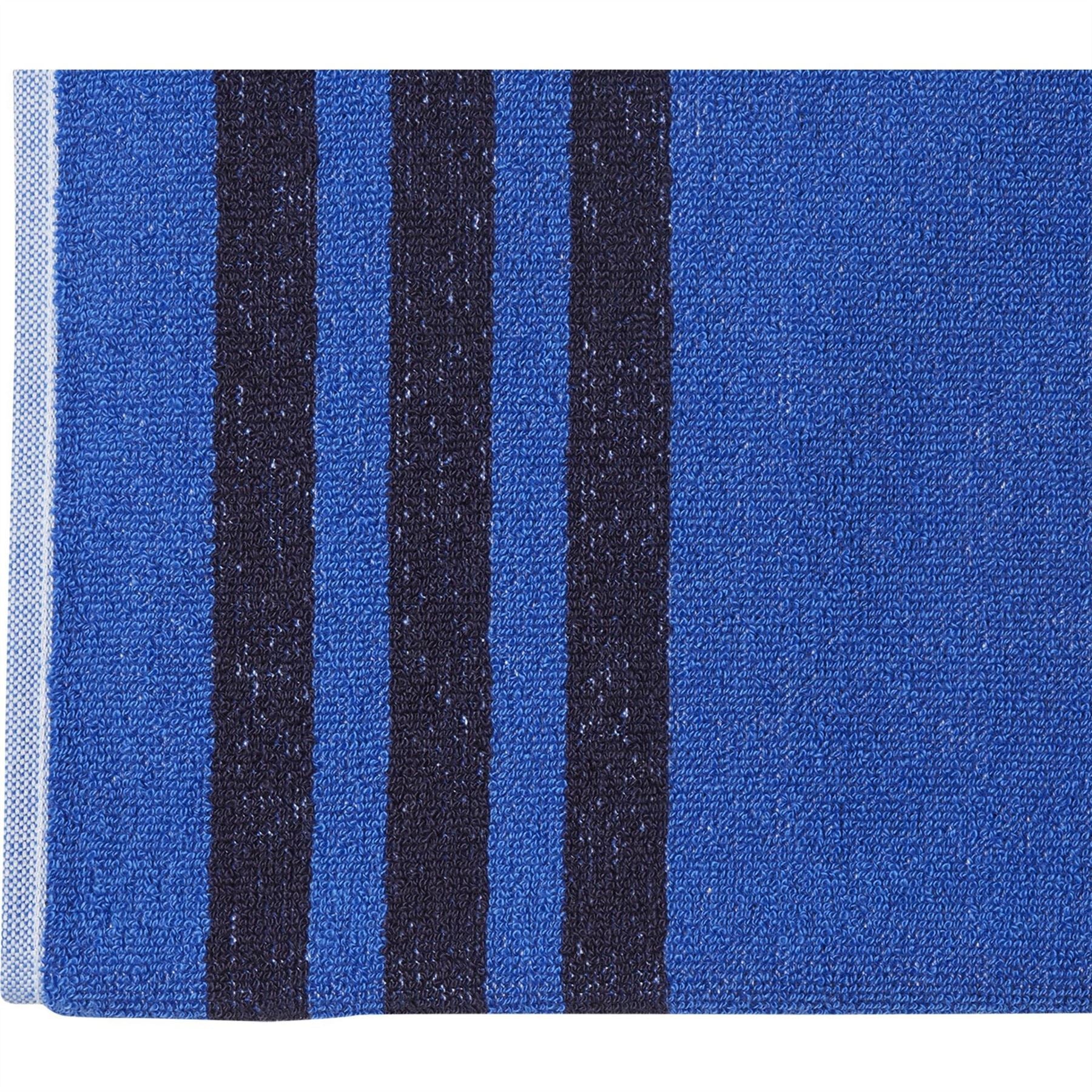 adidas Towel