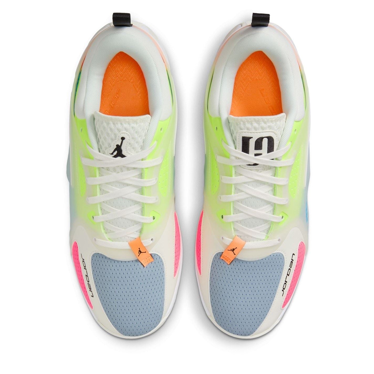 Nike Heir Basketball Round Toe Flat Heel Trainers