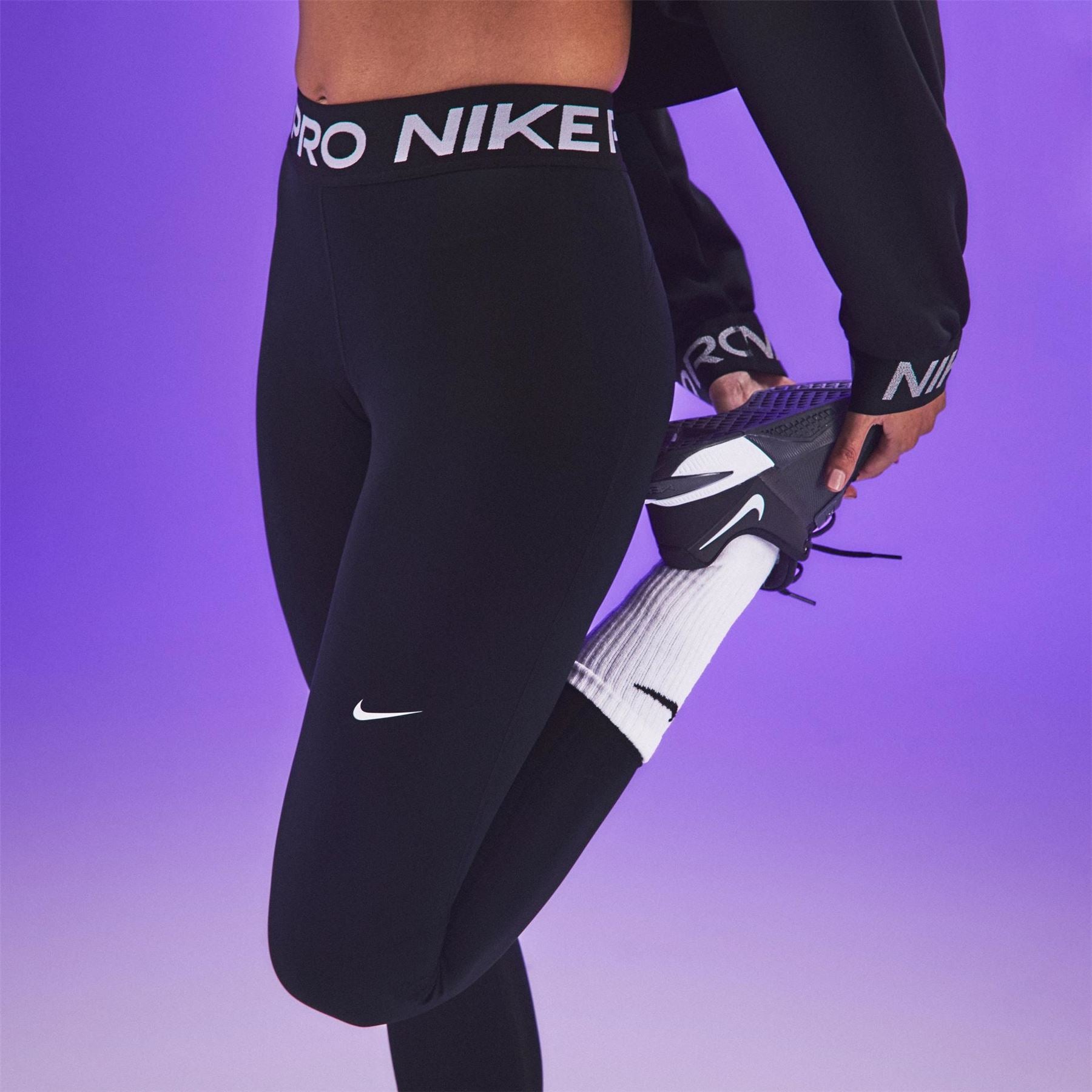 Nike Womens Pro Mid Rise Mesh Panelled Leggings
