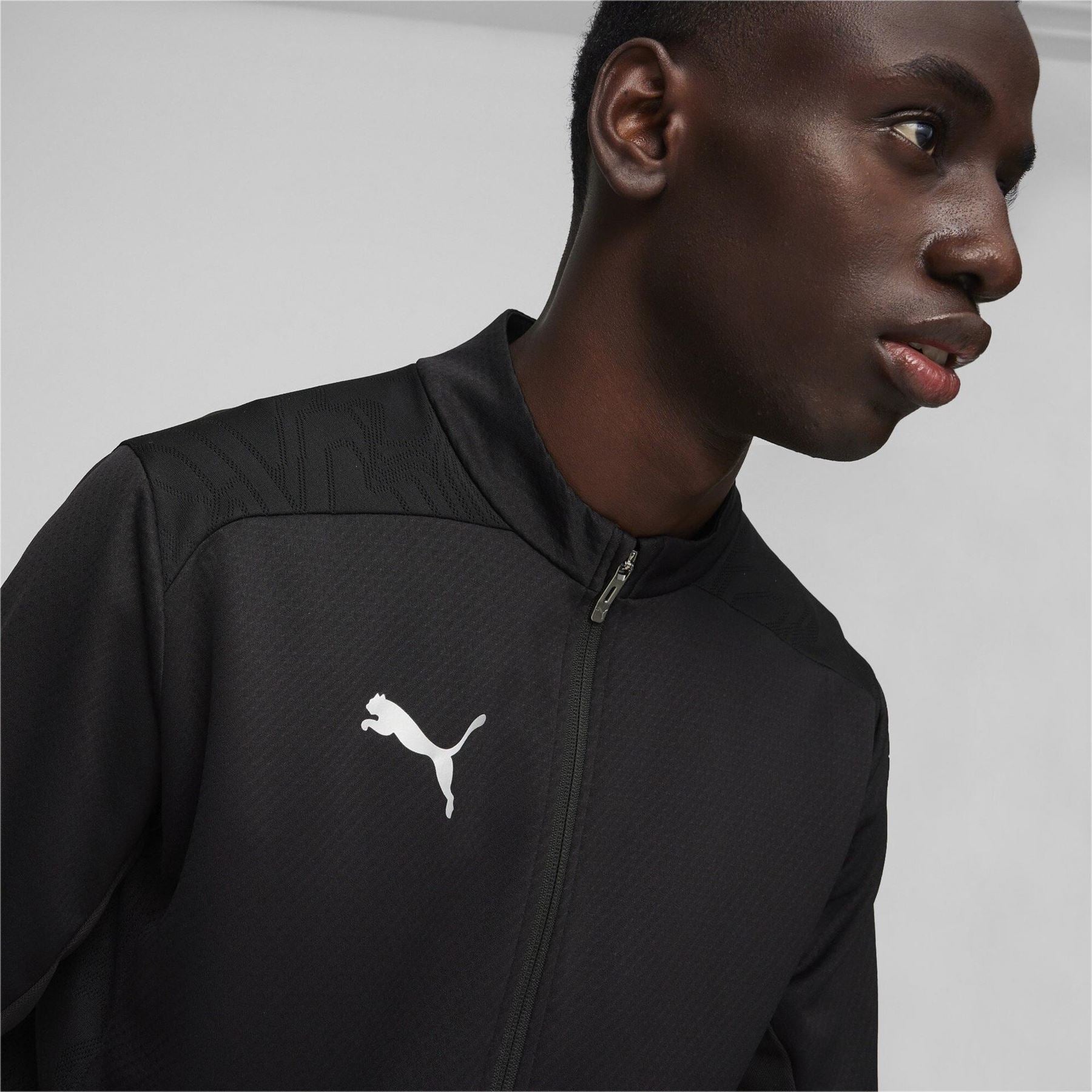 Puma  Performance Moisture Wicking Training Jacket