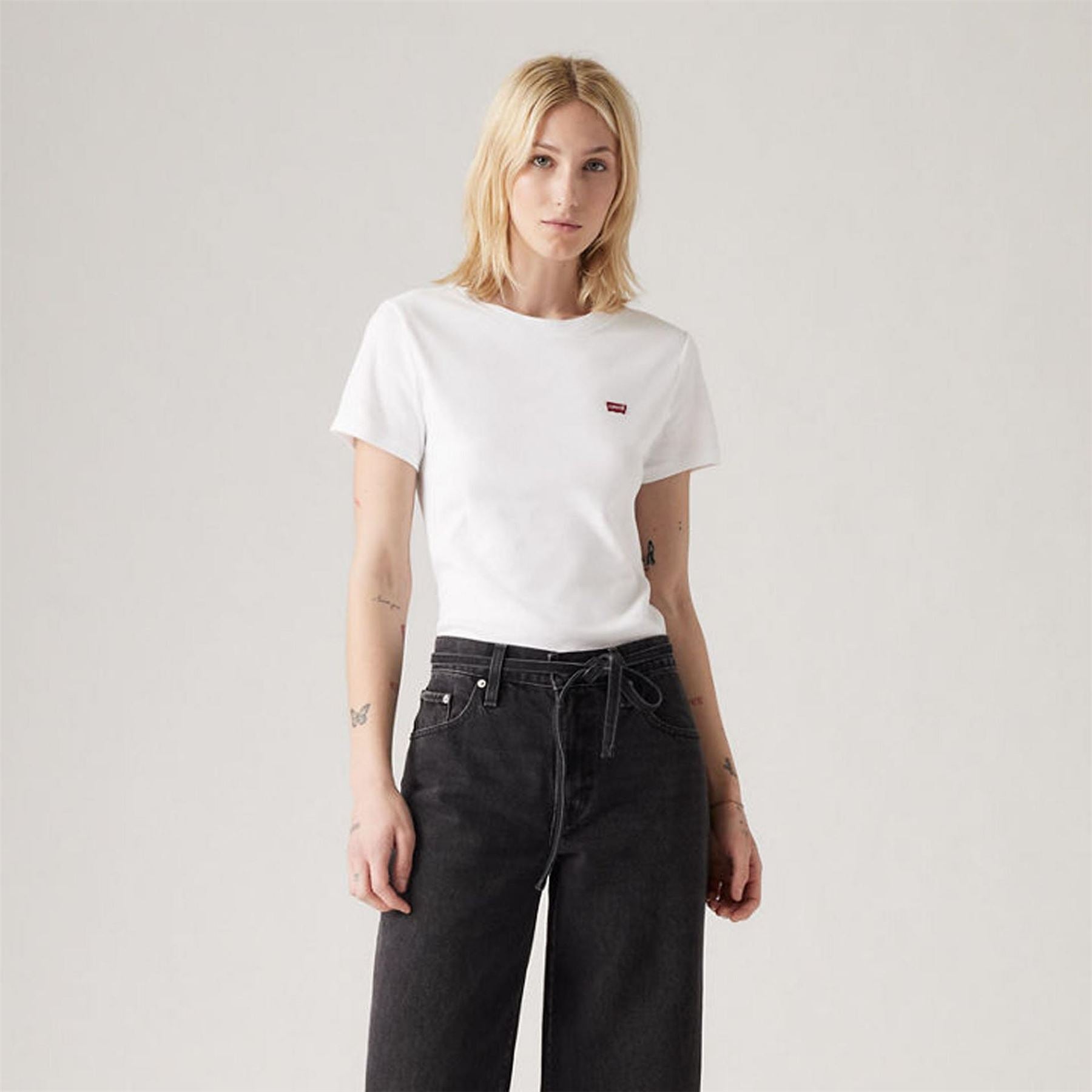Levis Essential Housemaerk T-Shirt
