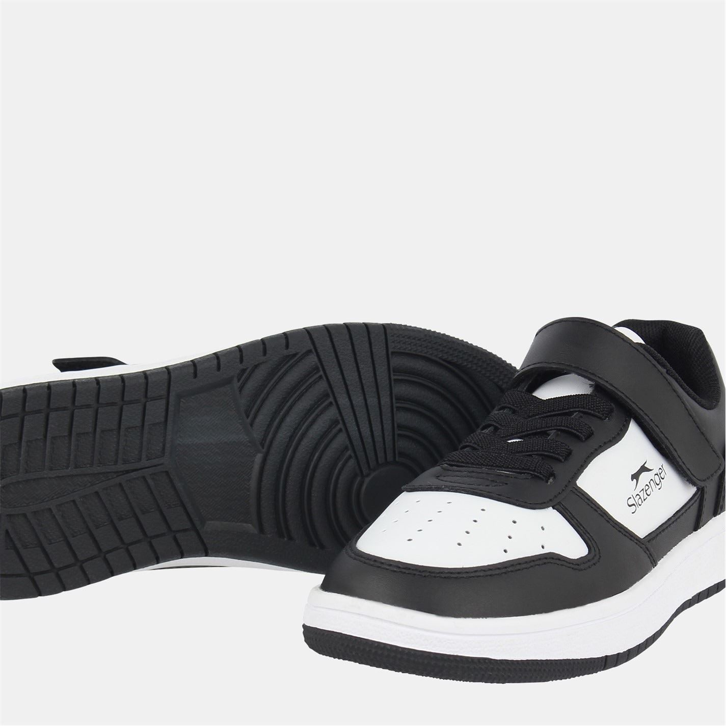 Slazenger Tower Low Trainers Childrens