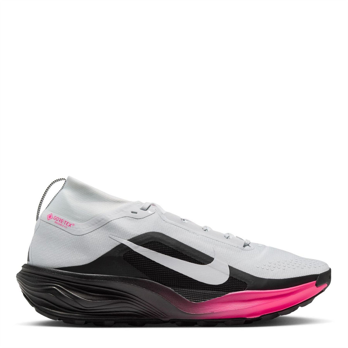Nike ACG Peg Trail Gore-Tex Lace-Up Sneakers