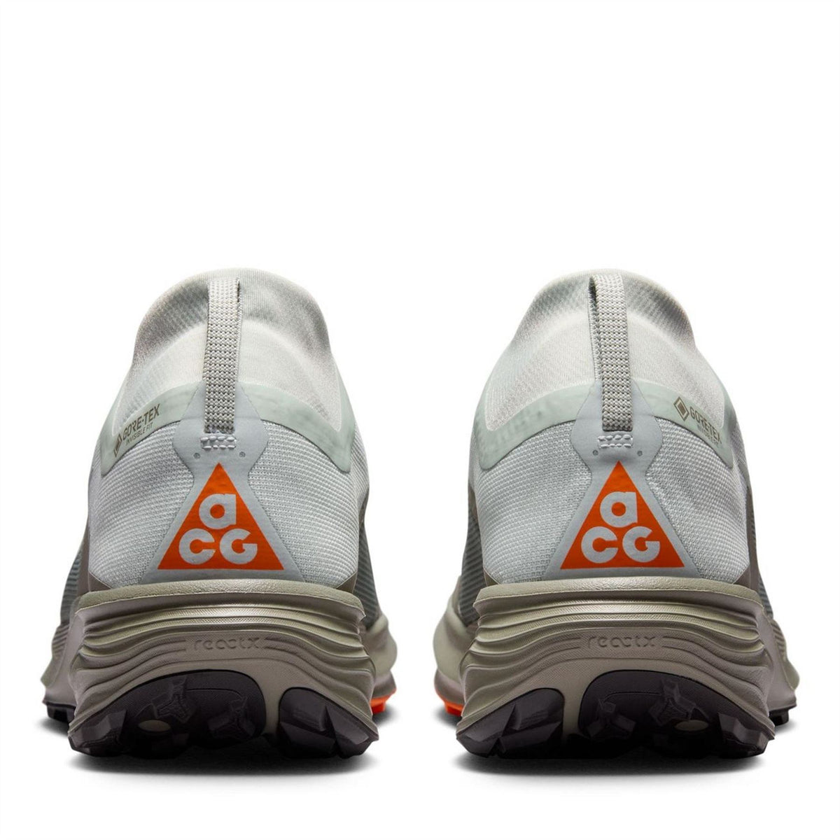 Nike ACG Peg Trail Gore-Tex Lace-Up Sneakers